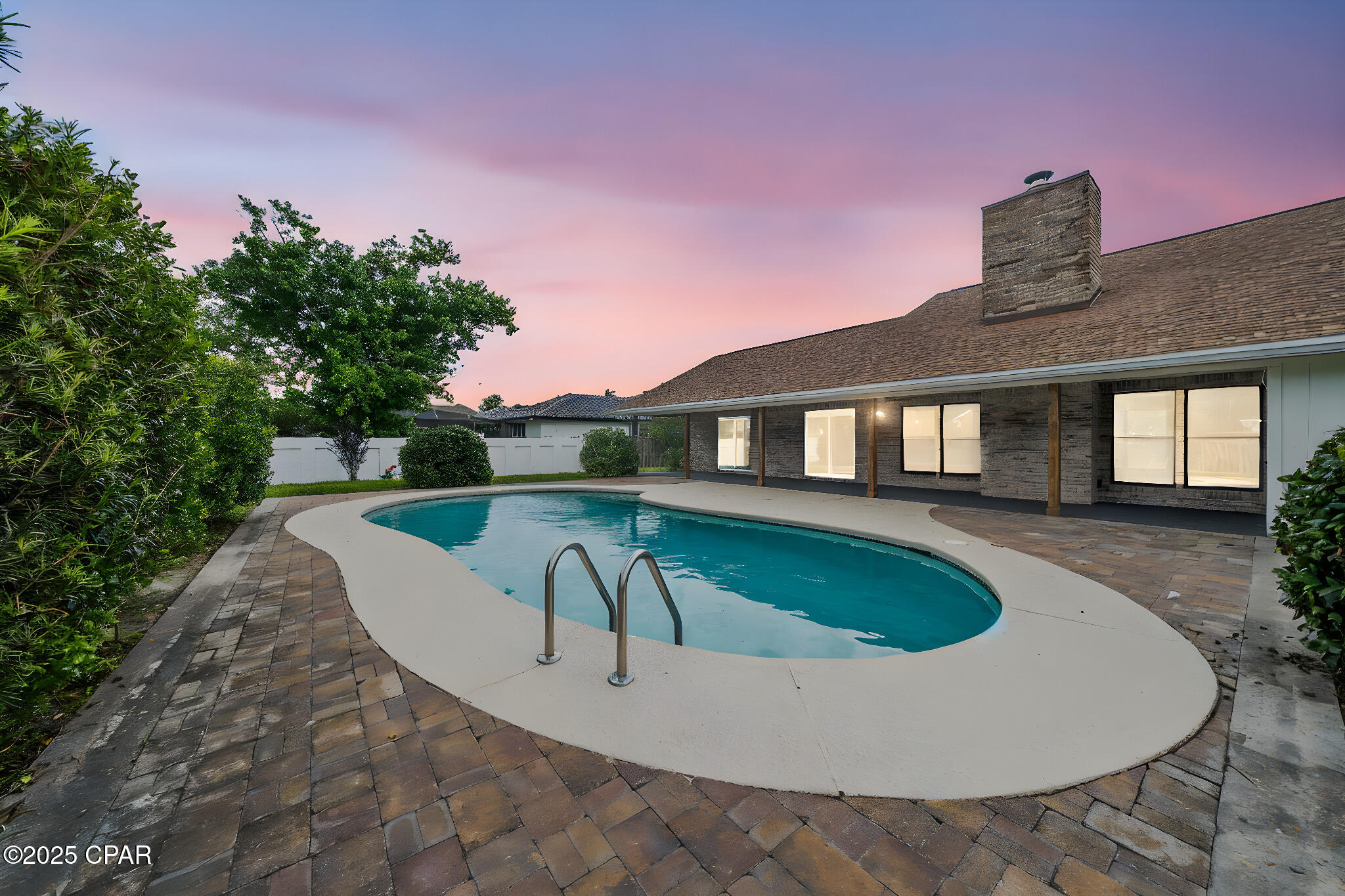 Image 1 For 323 Moonlight Bay Drive