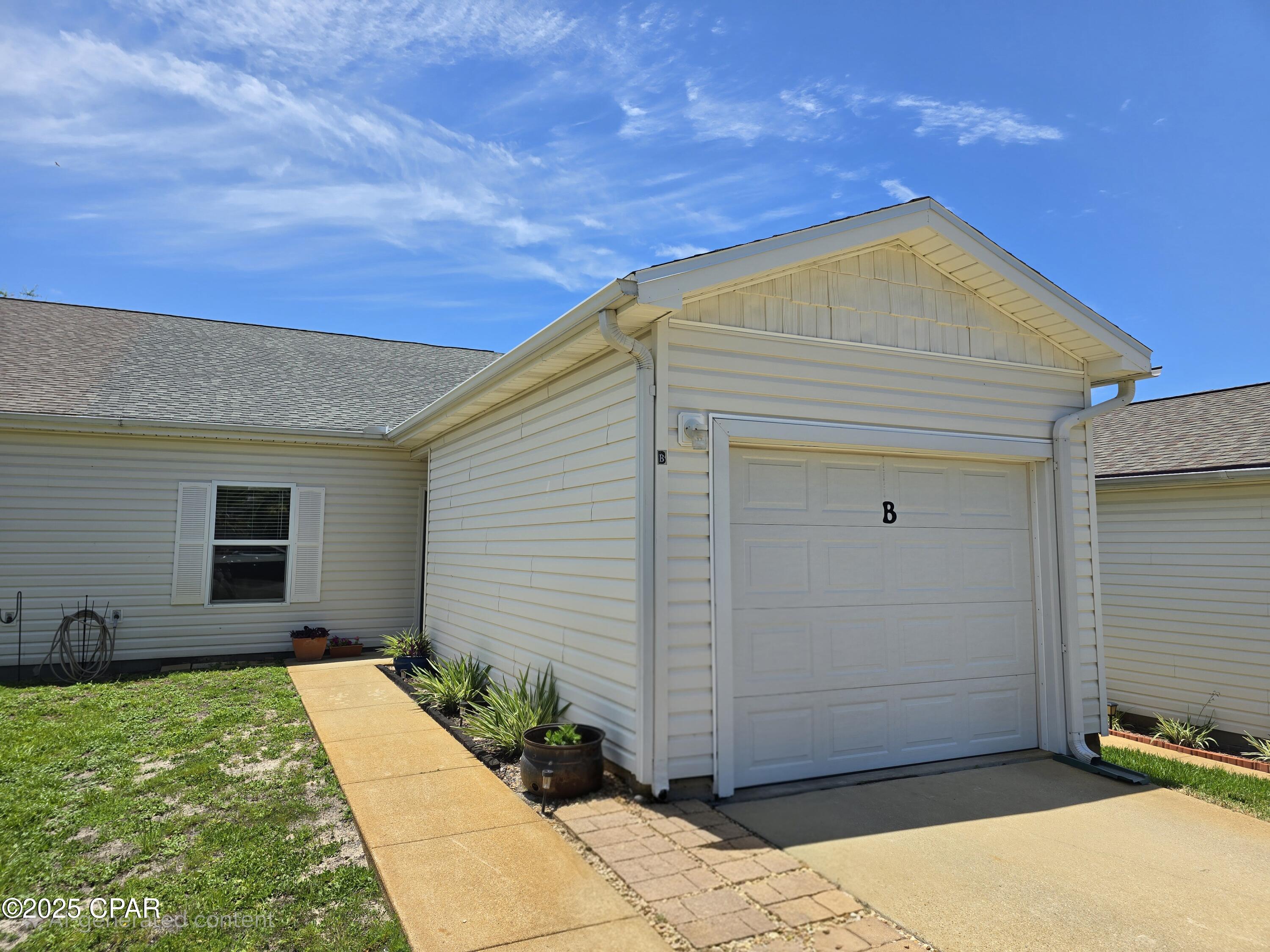 Image 2 For 1131 Balboa Avenue B
