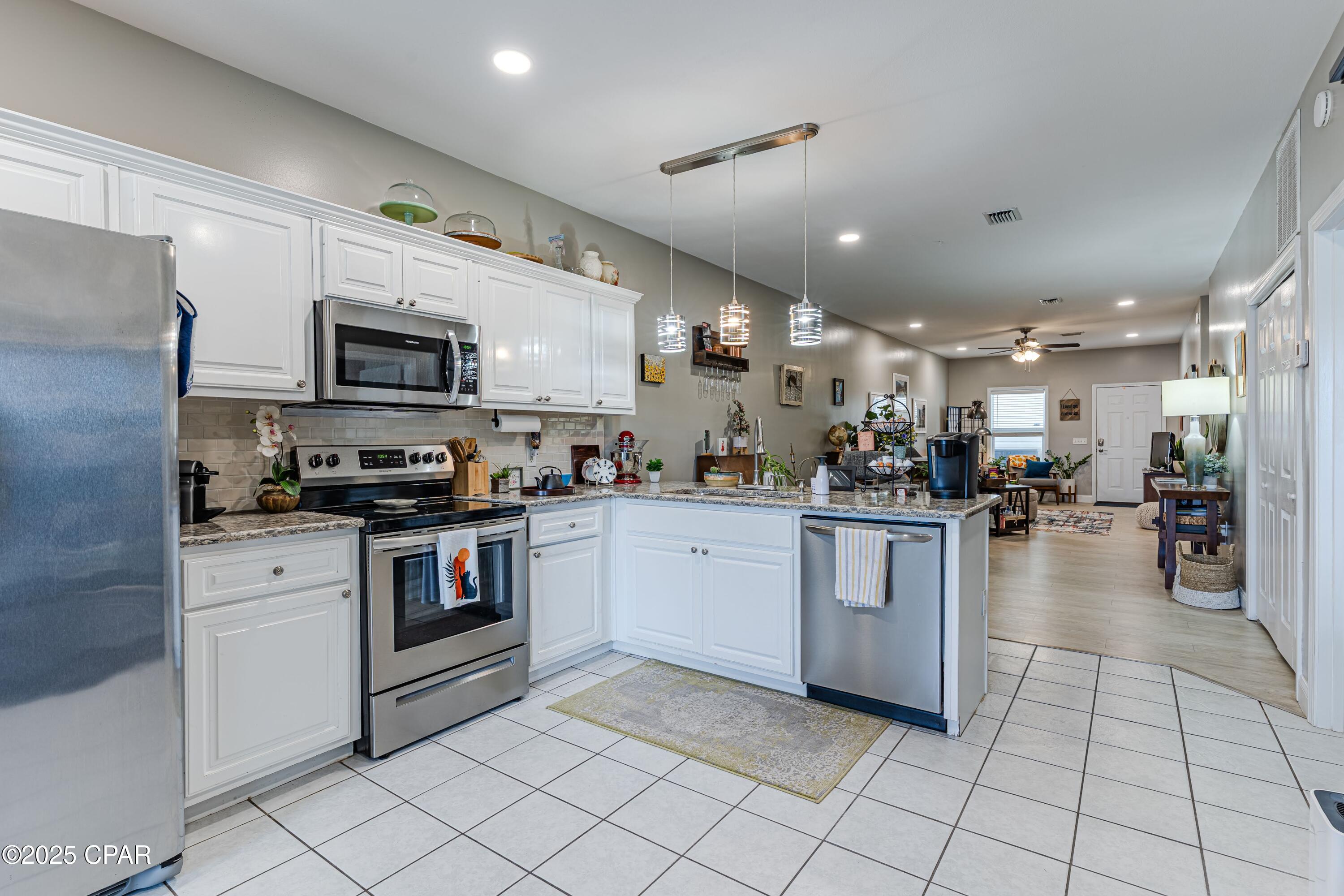 Image 6 For 1131 Balboa Avenue B