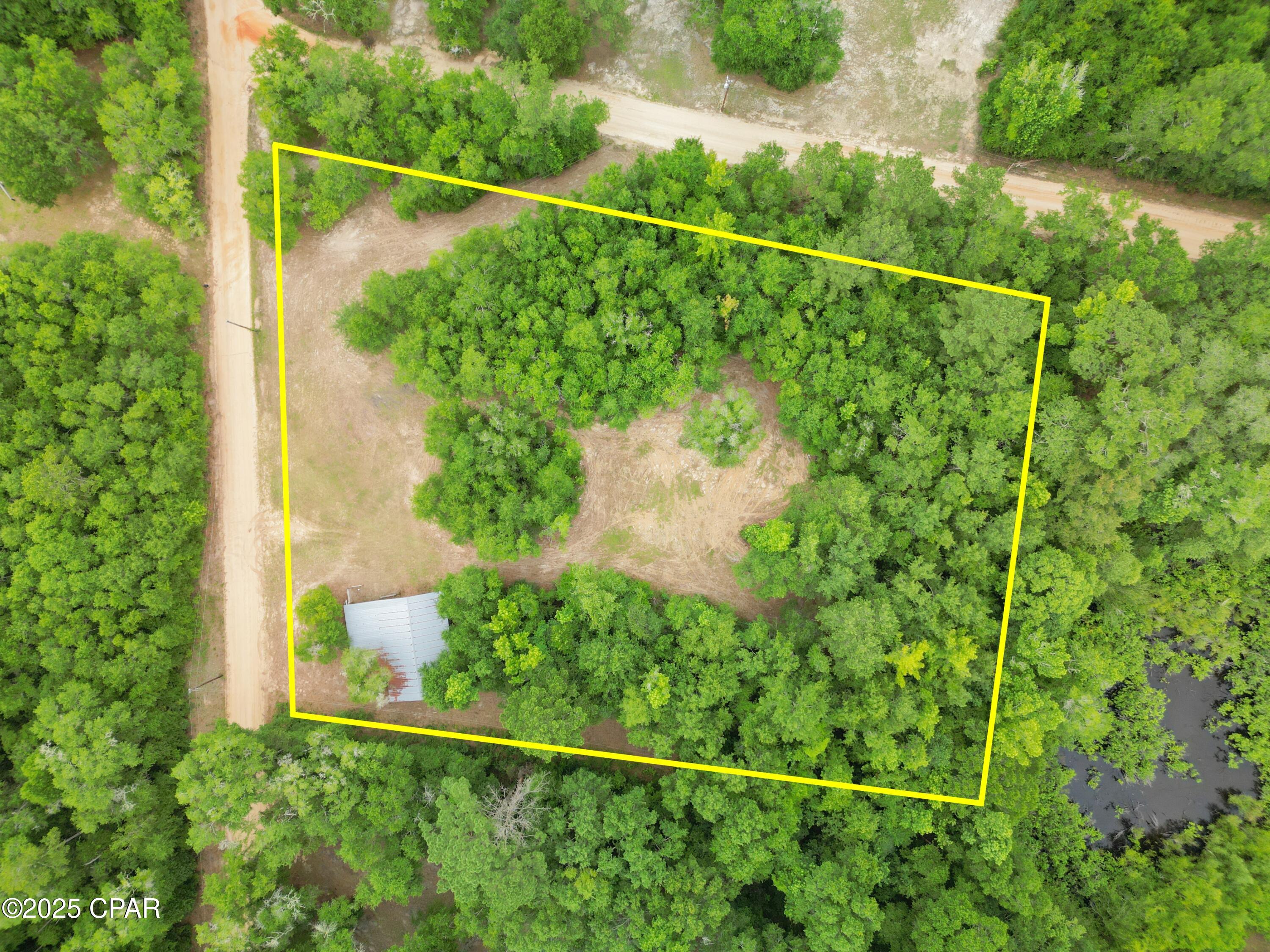 2222 Shady Hollow Lane, Caryville, Florida image 11