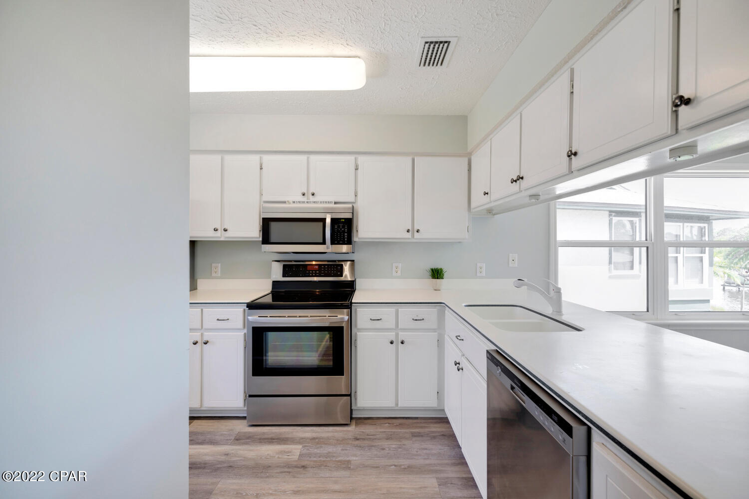 Image 12 For 7813 Lagoon Drive 8d