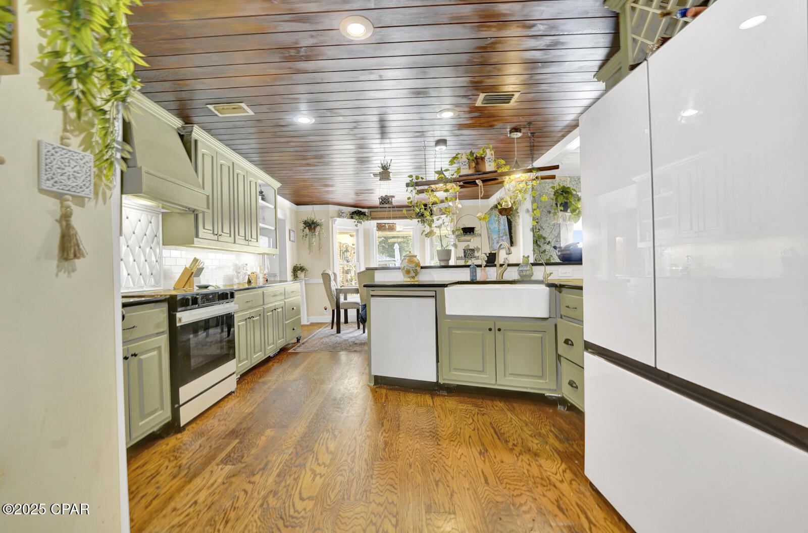 Image 12 For 2844 Longleaf Road