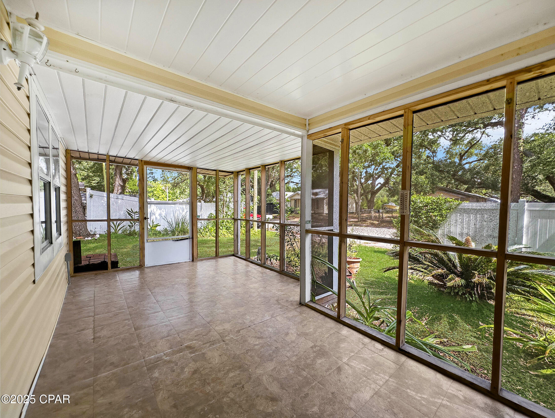 644 Maddox Street, Port St. Joe, Florida image 3