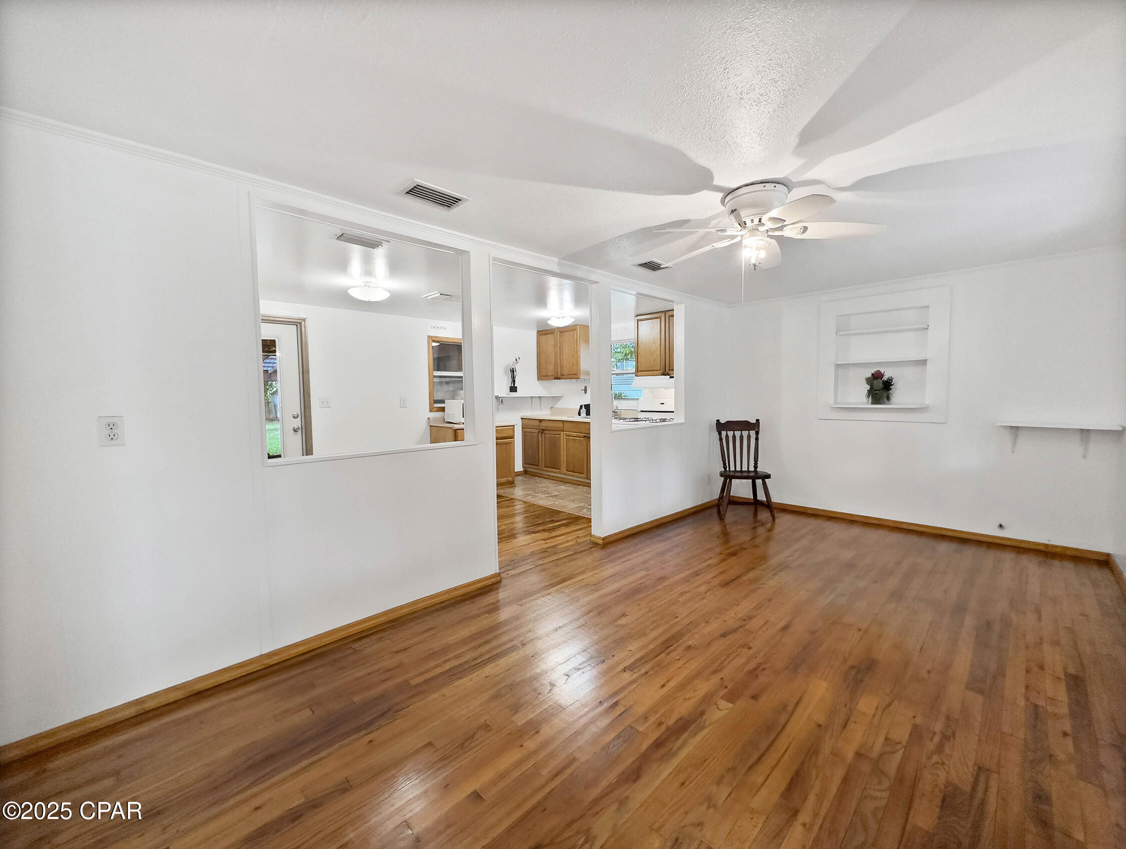 644 Maddox Street, Port St. Joe, Florida image 4