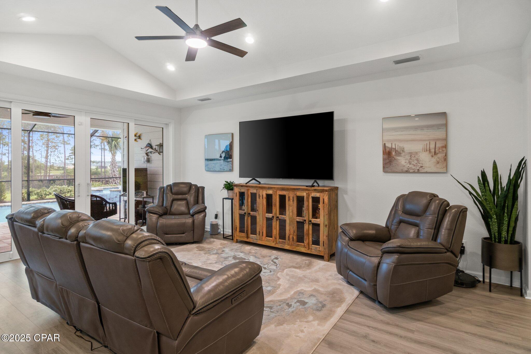 Image 14 For 8835 Coral Reef Way