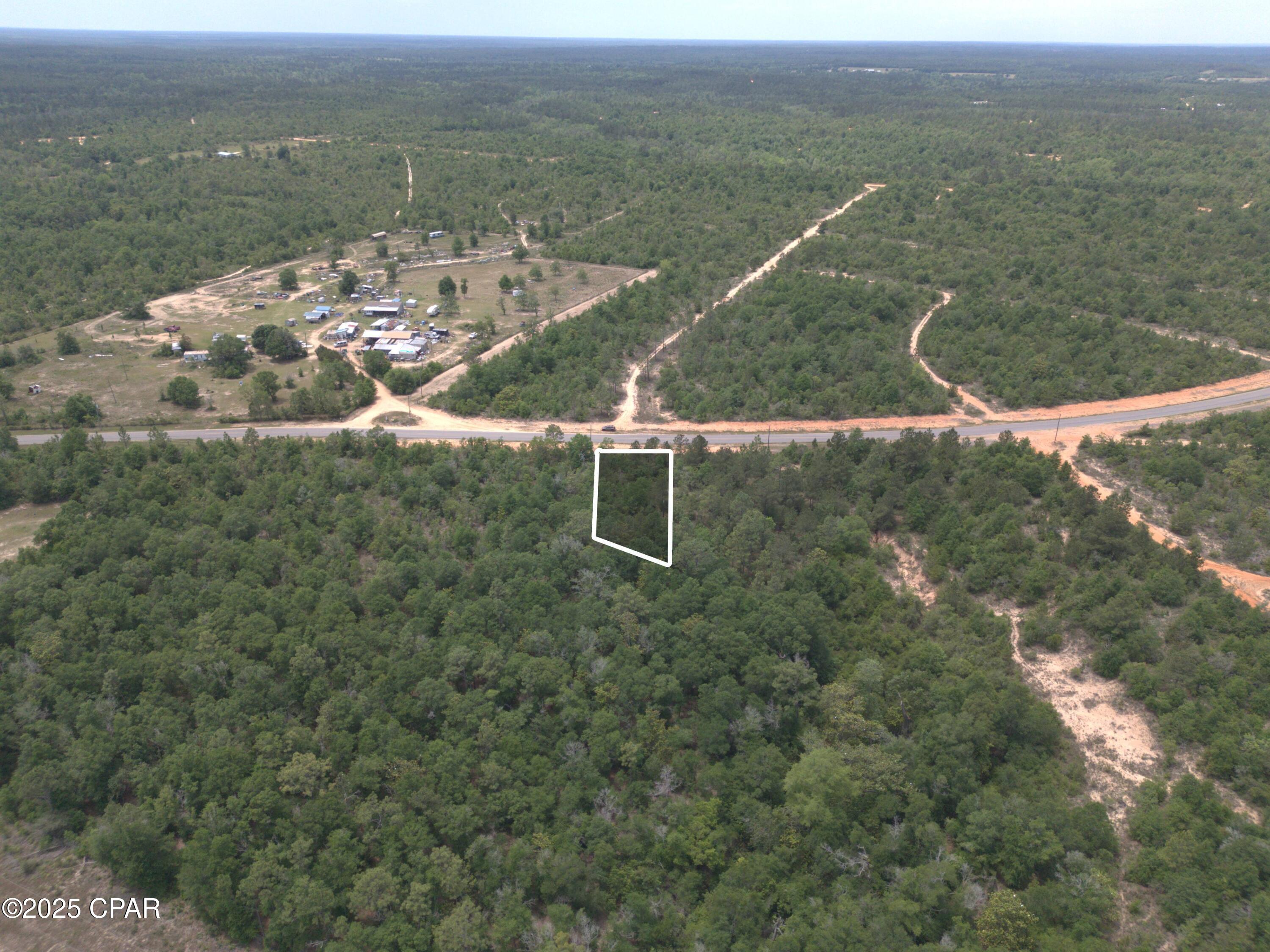 Quail Hollow Boulevard, Chipley, Florida image 4