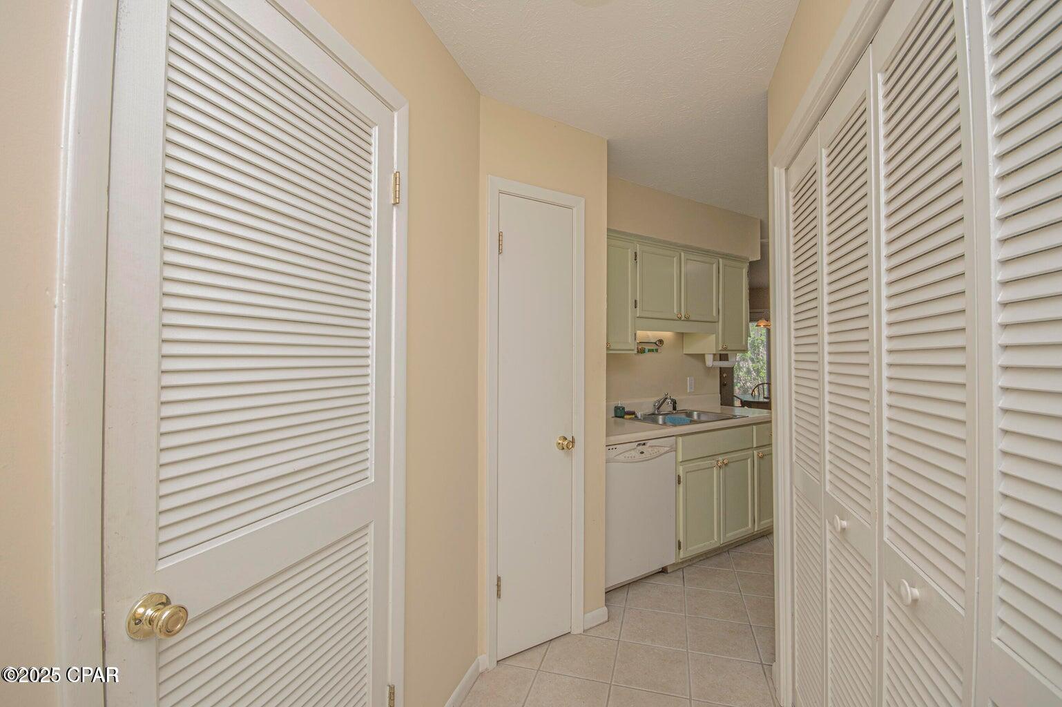 2026 Baker Court #13, Panama City, Florida image 38