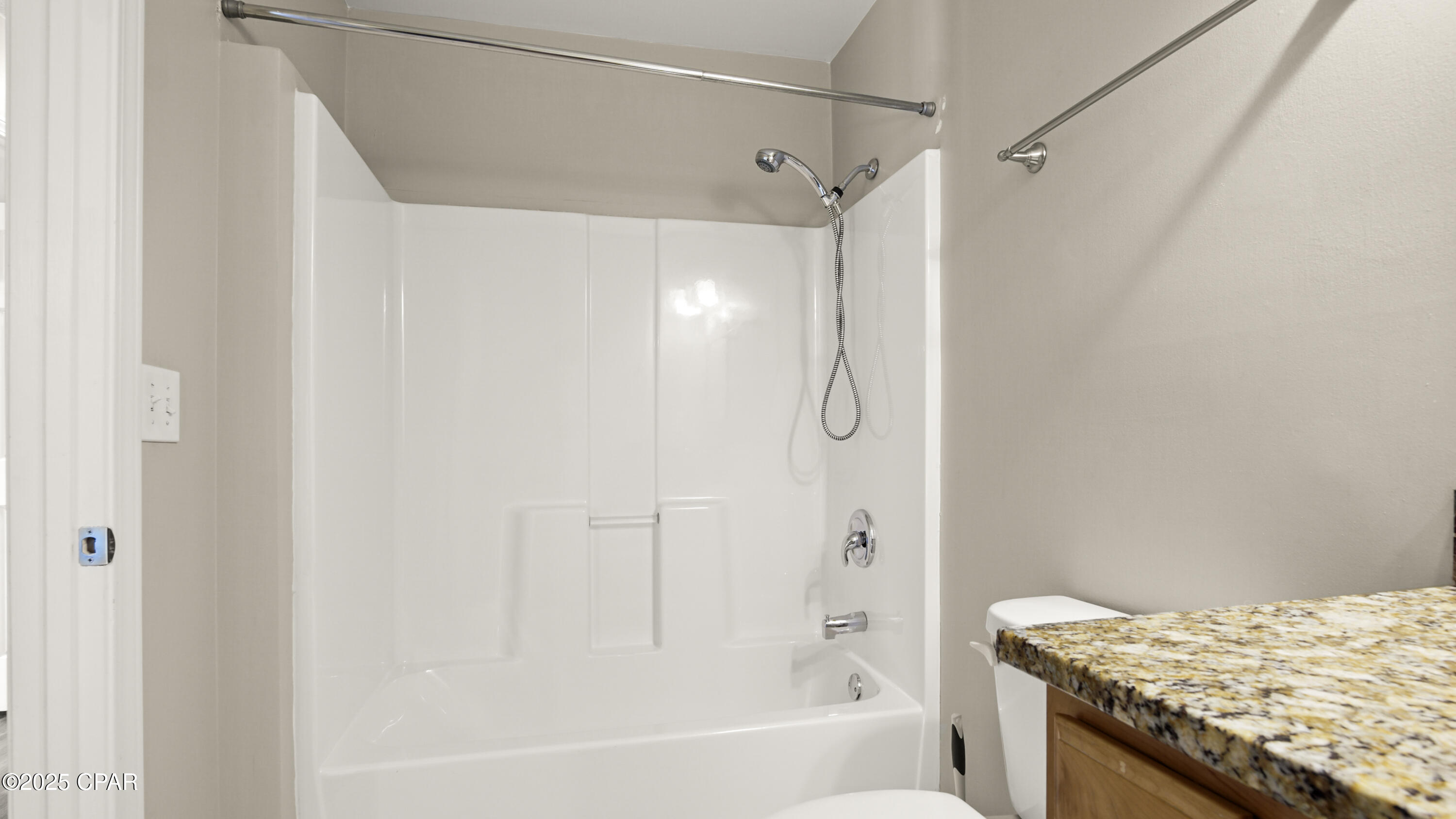 7088 Hugh Drive, Panama City, Florida image 7