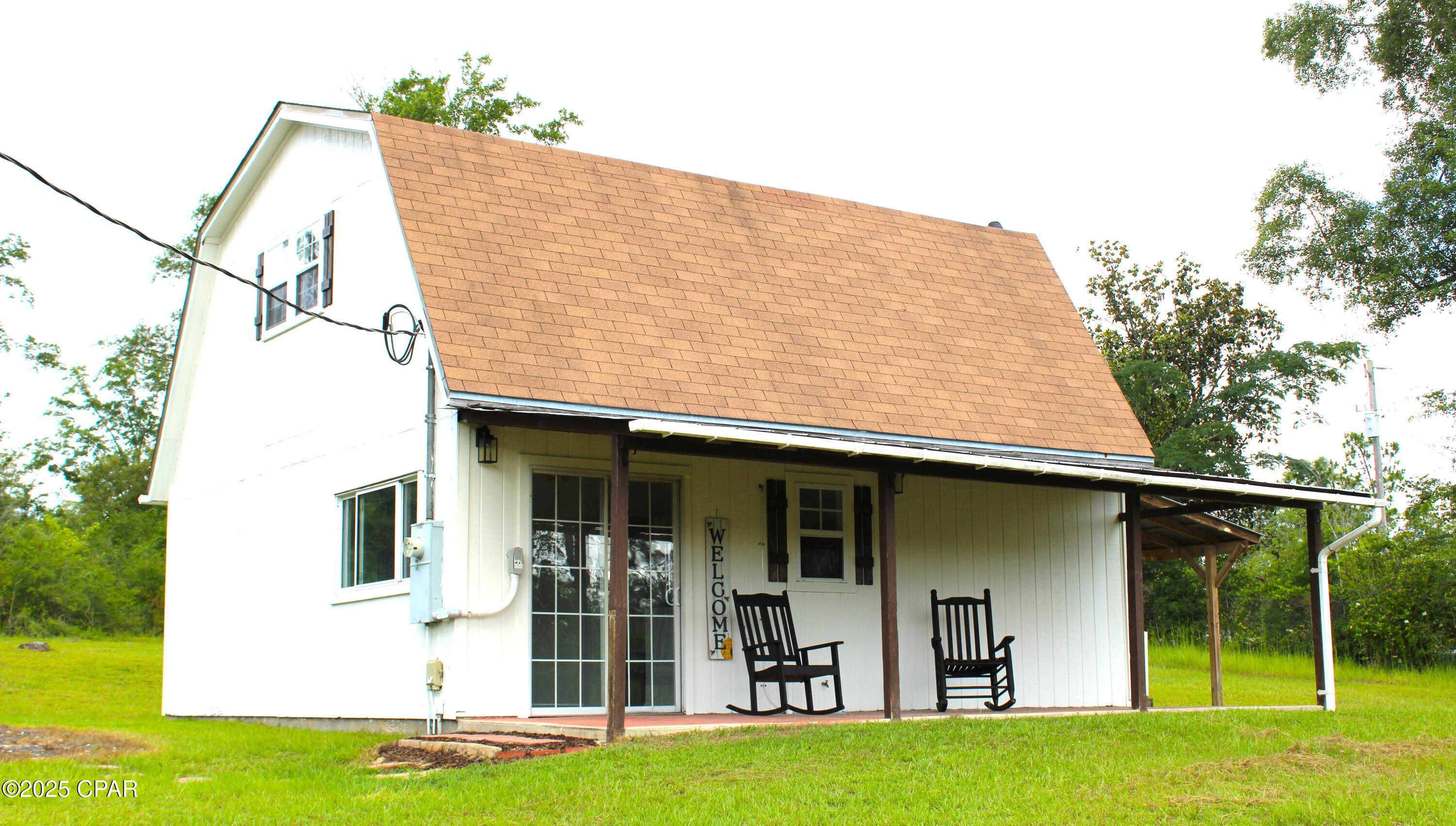 1102 Highlands Circle, Alford, Florida image 1