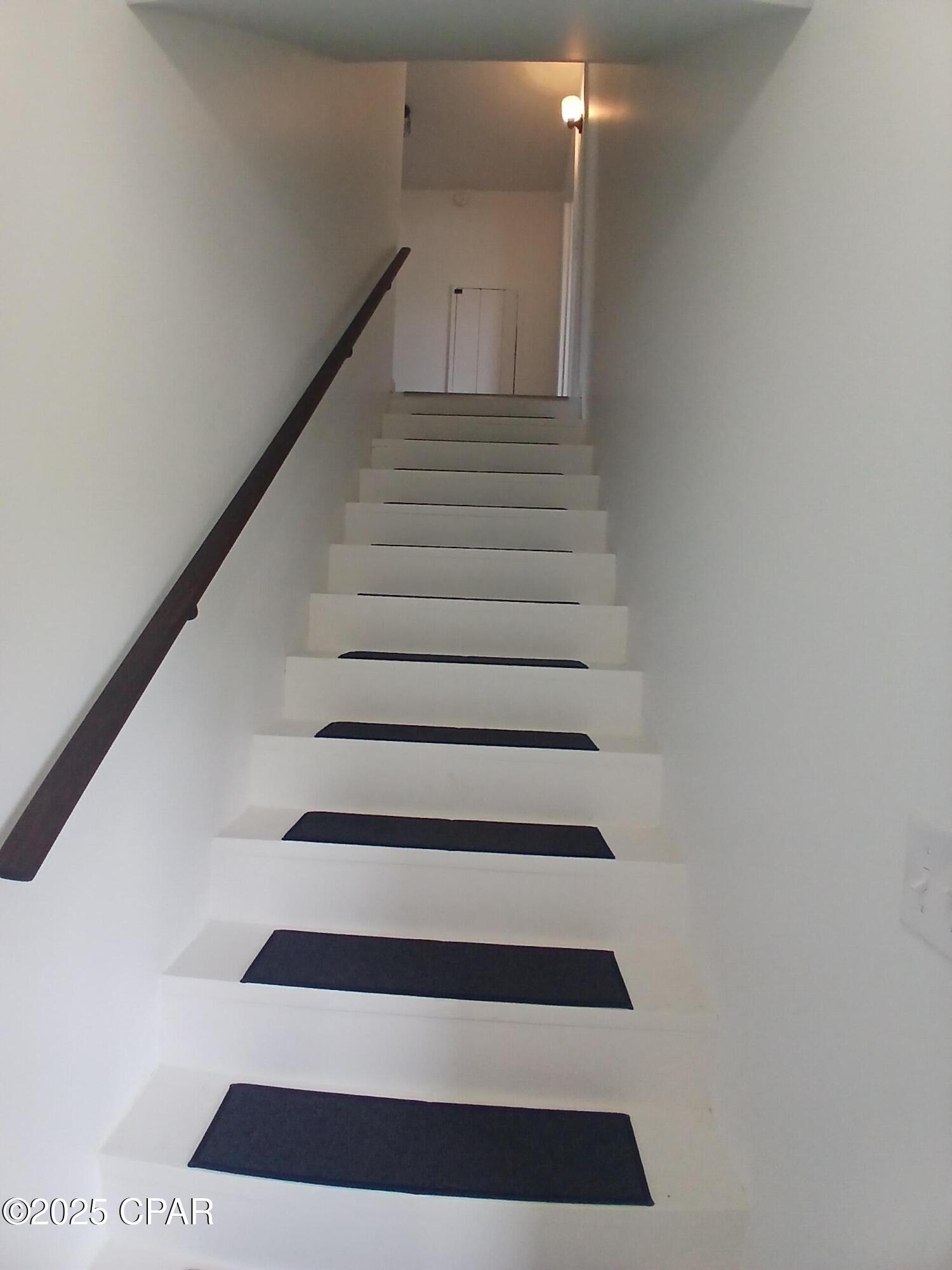 1102 Highlands Circle, Alford, Florida image 22