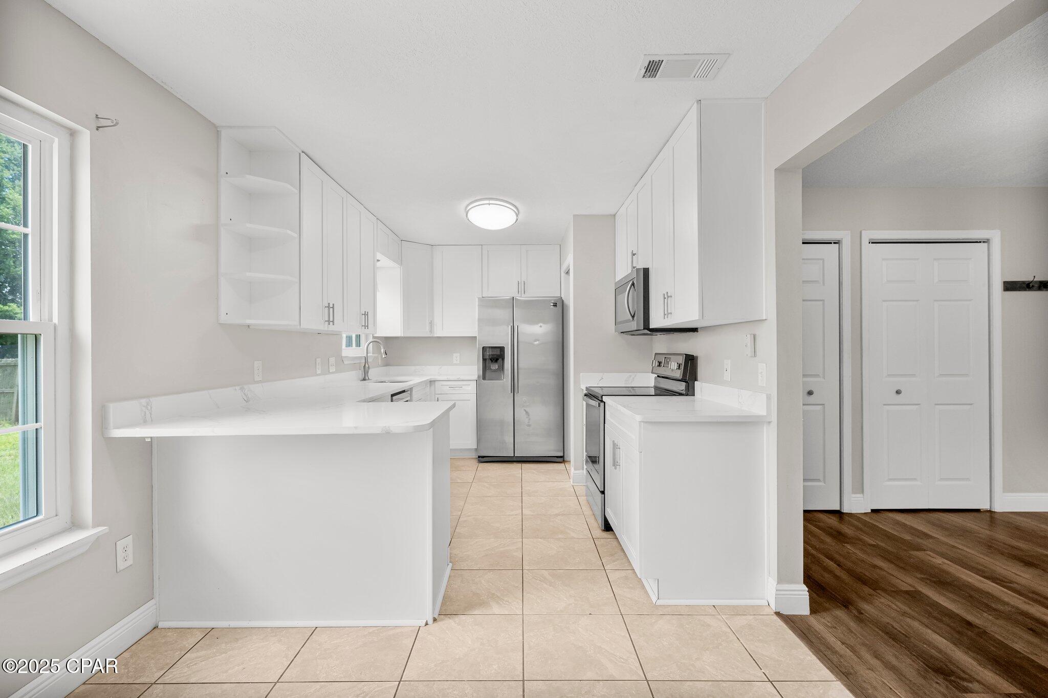 545 J H Crews Circle, Panama City, Florida image 10