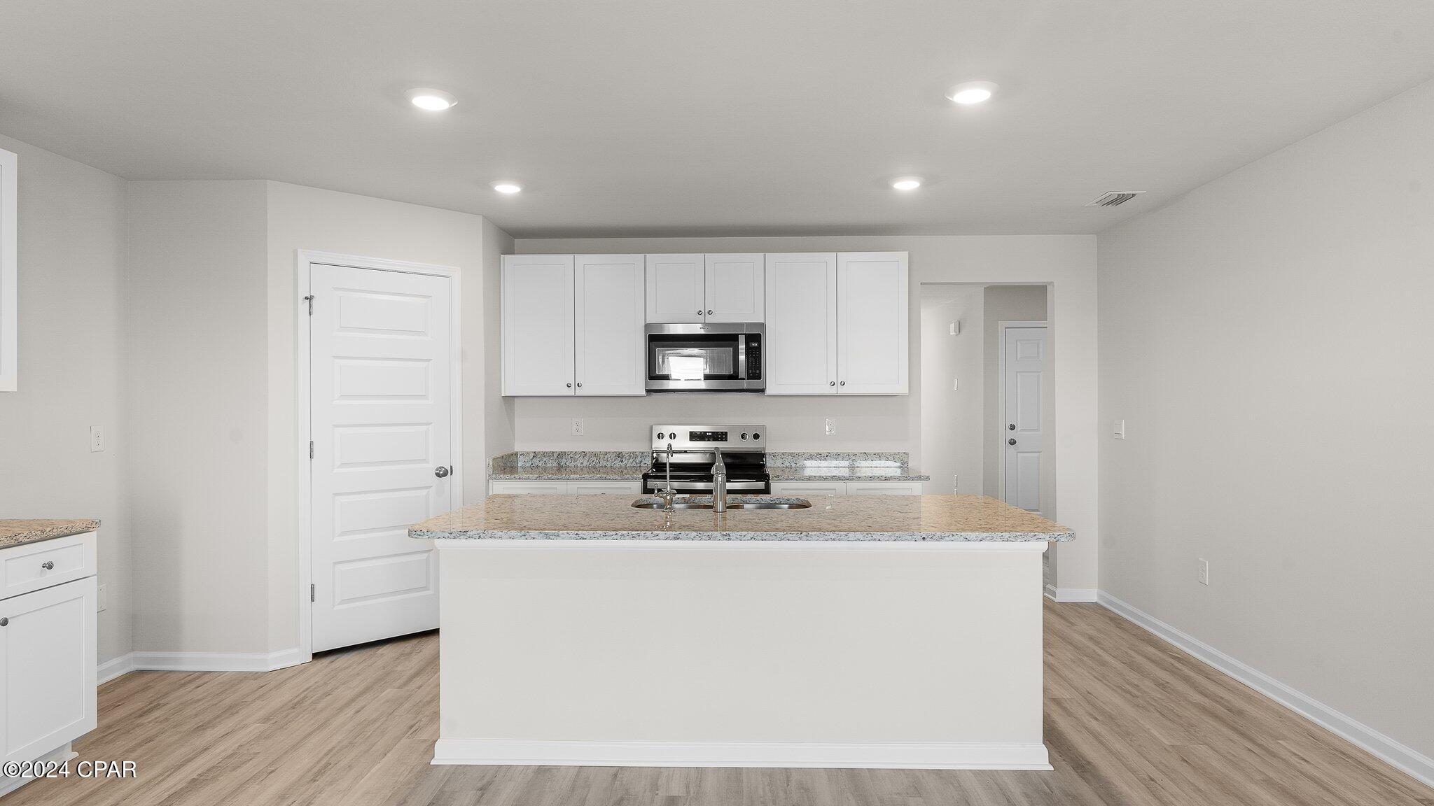 6525 Haskins Drive, Panama City, Florida image 19