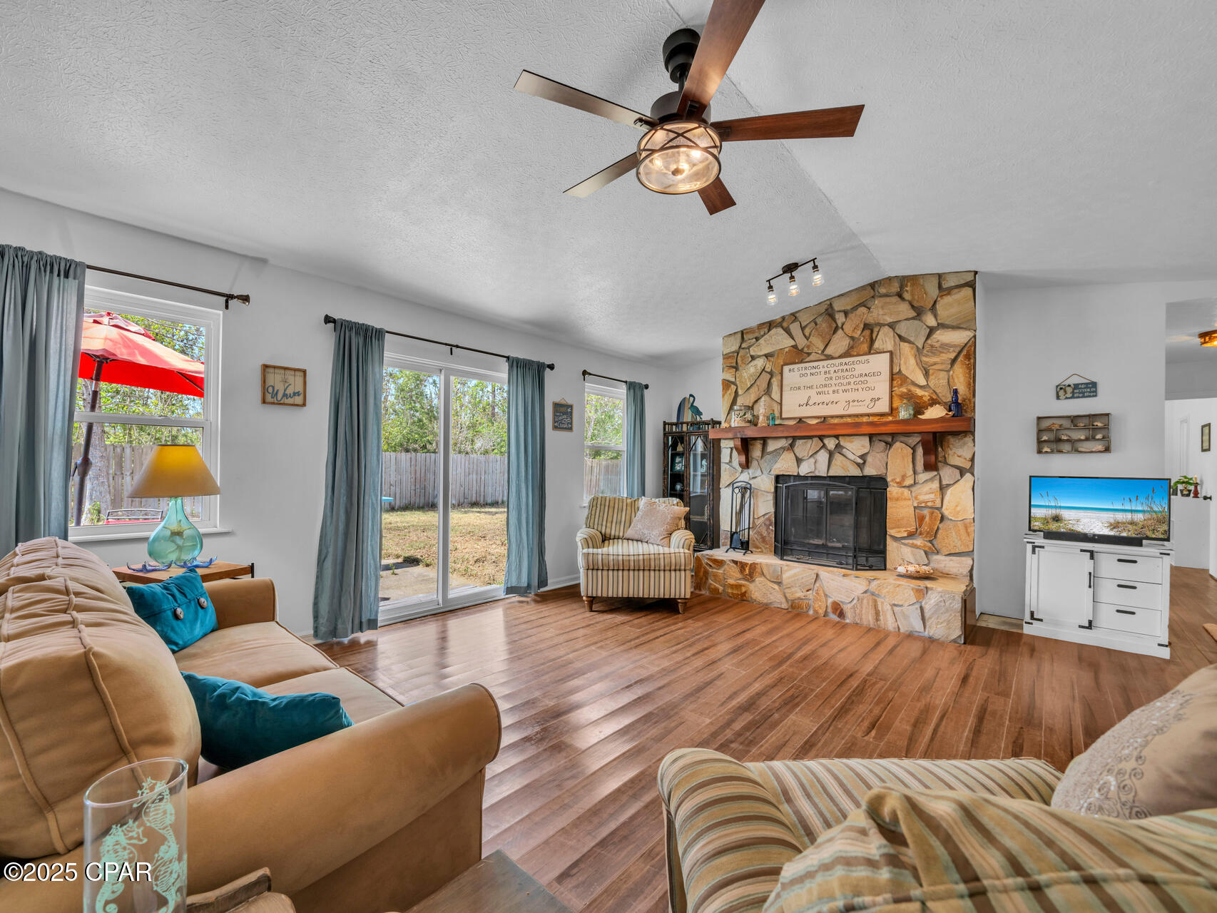 Details for 2016 Three Putt Lane, Panama City, FL 32404