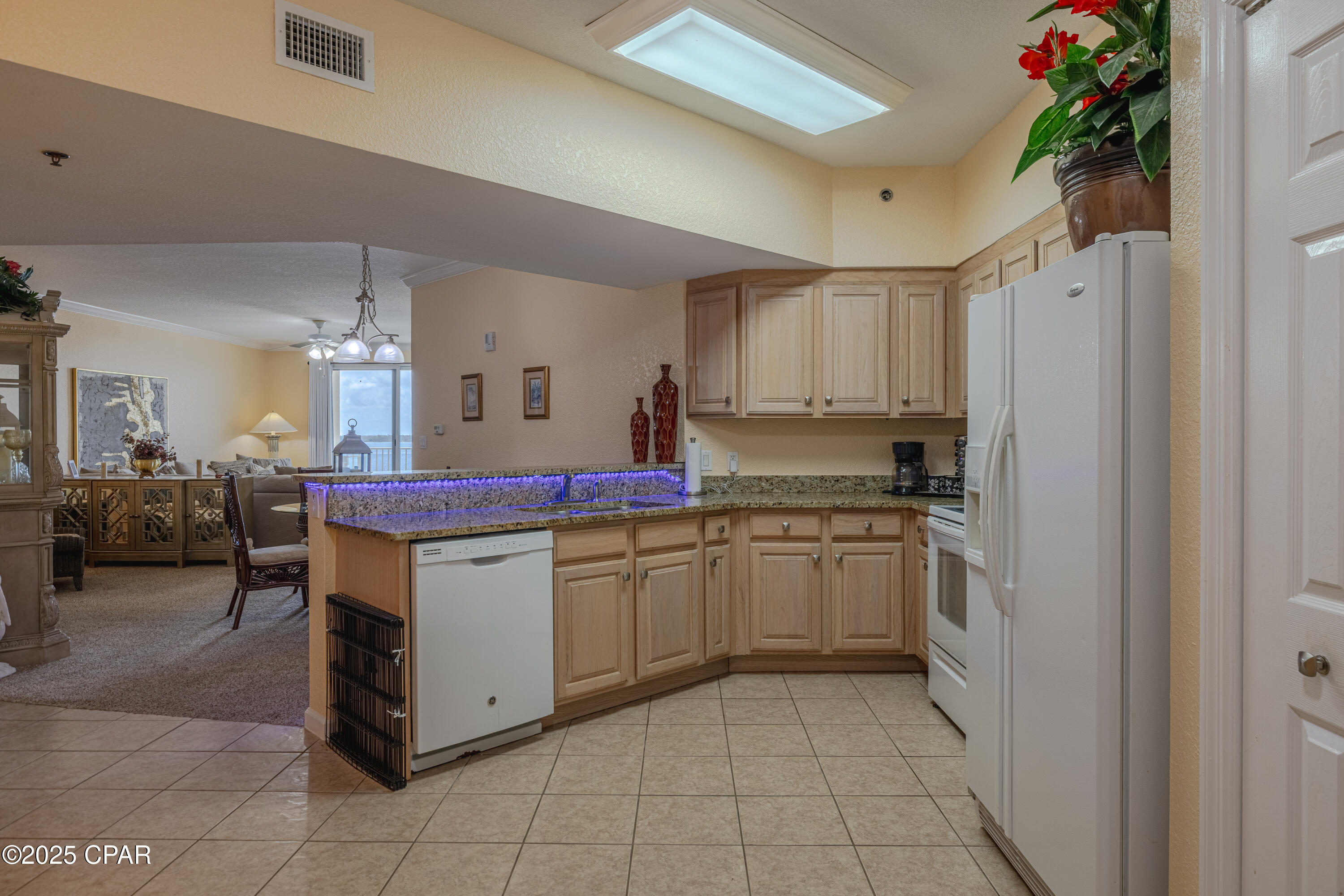 6504 Bridge Water Way Way #TOWER 2 UNIT 505, Panama City Beach, Florida image 2