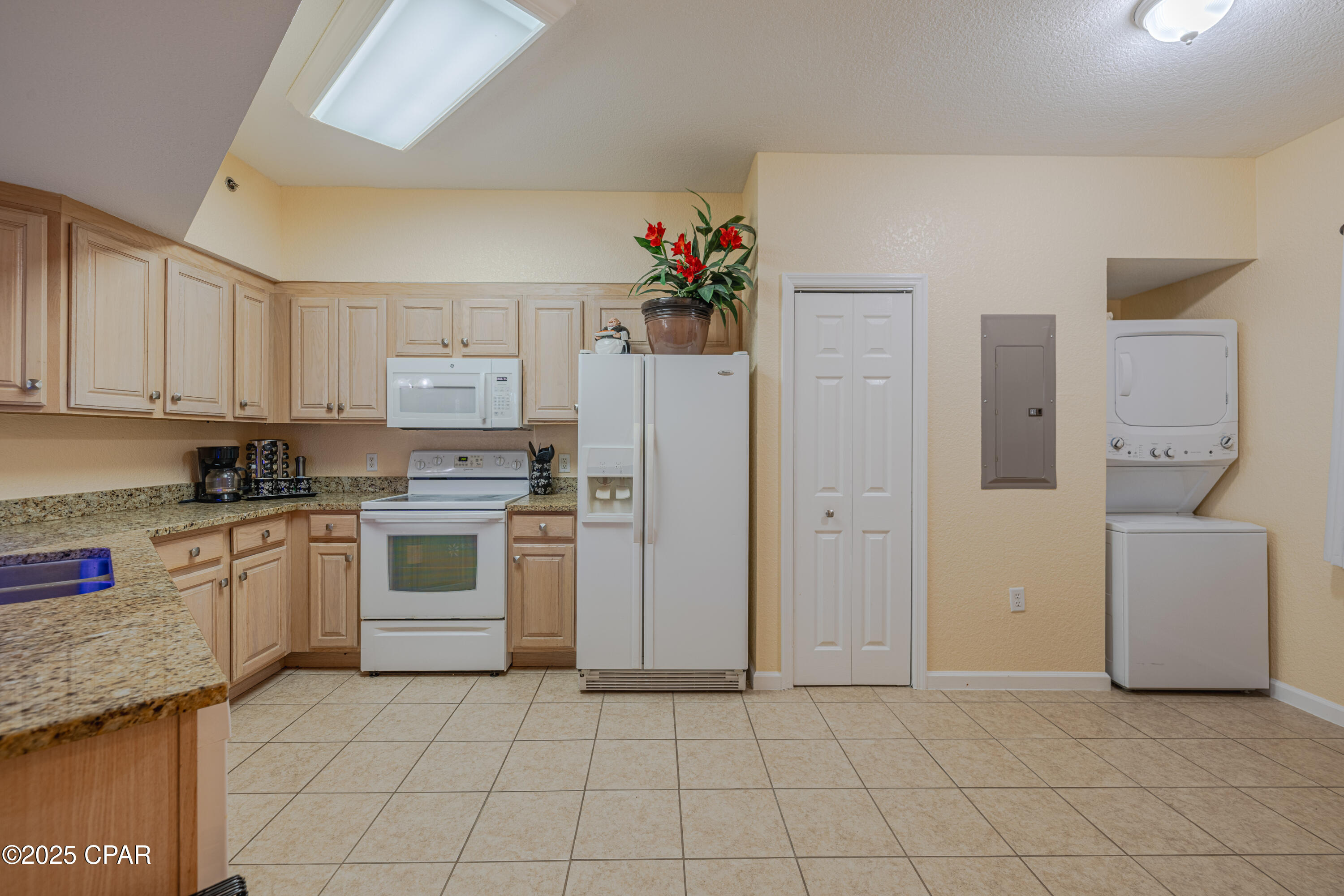 6504 Bridge Water Way Way #TOWER 2 UNIT 505, Panama City Beach, Florida image 3