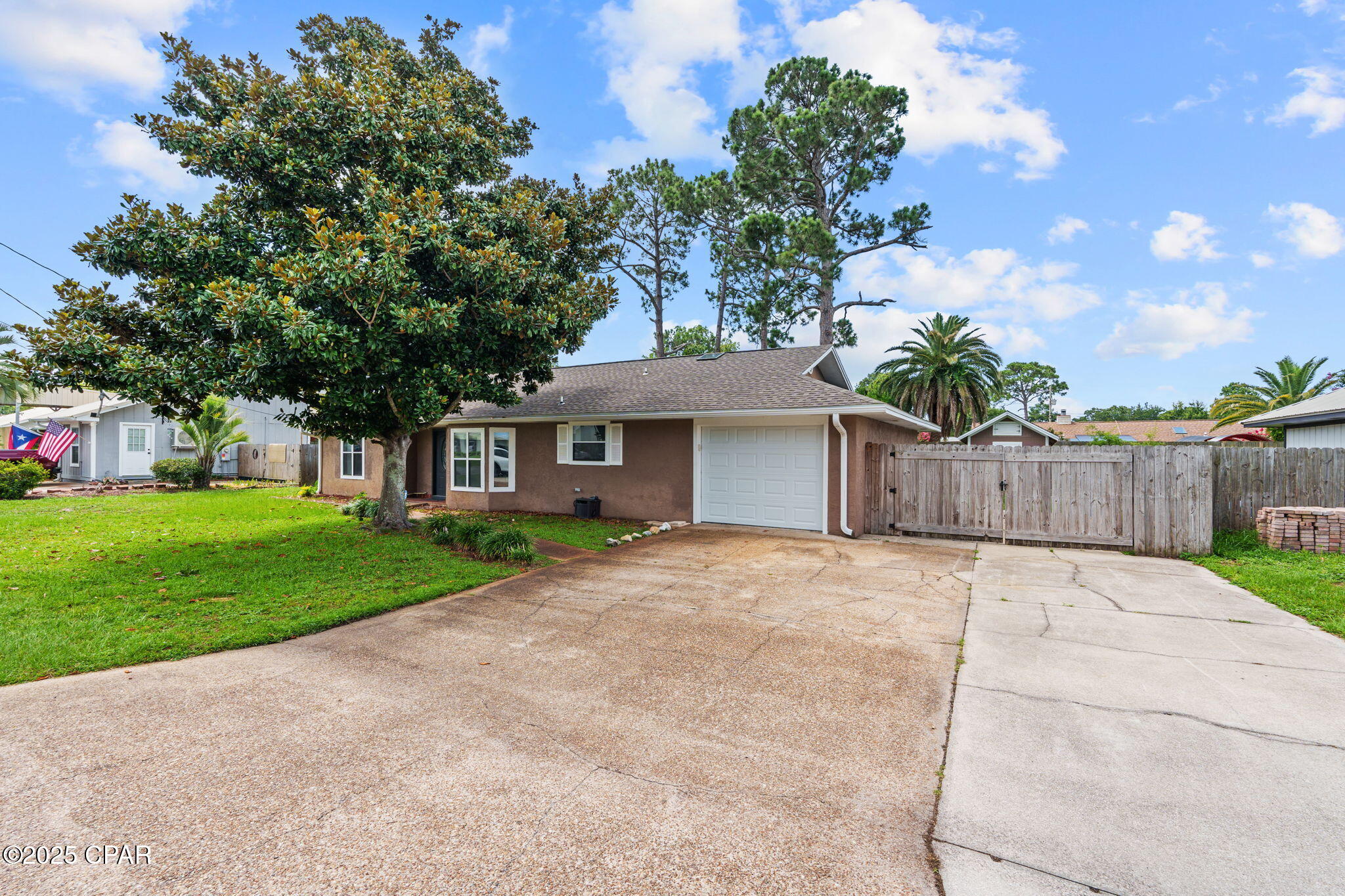 311 Prudence Lane, Panama City, Florida image 2
