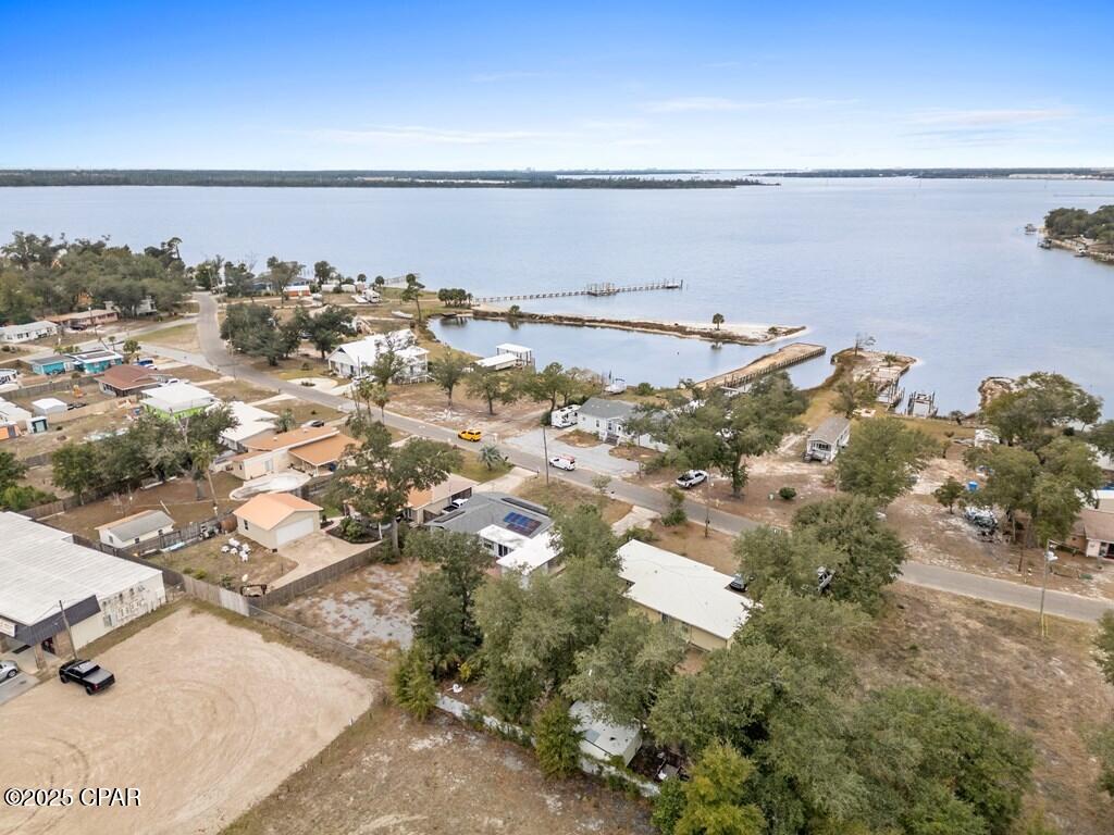 303 Blackshear Drive, Panama City, Florida image 10