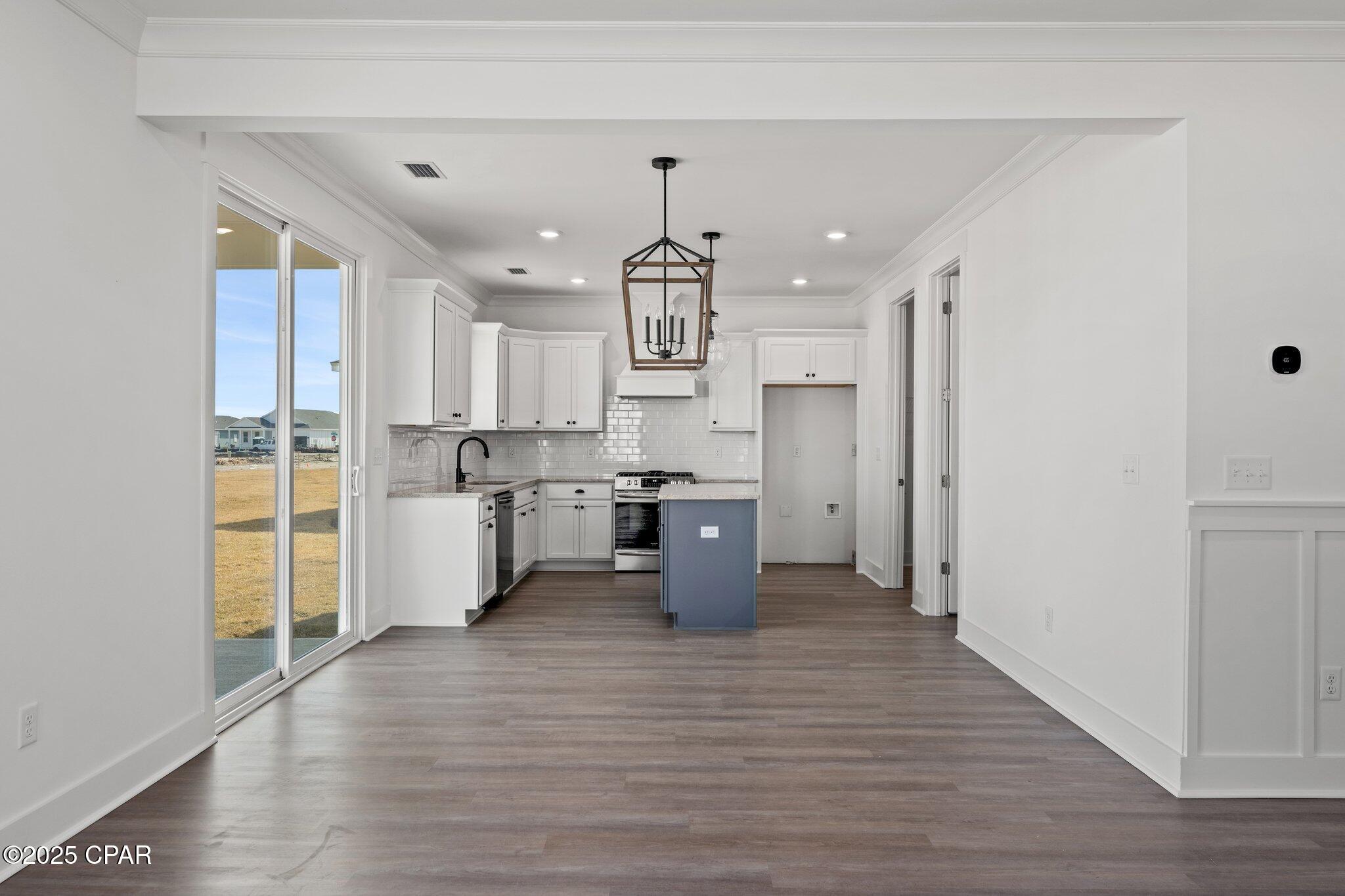 673 Crystal Bayou Boulevard #LOT 18 - MADEIRA PLAN, Panama City, Florida image 17