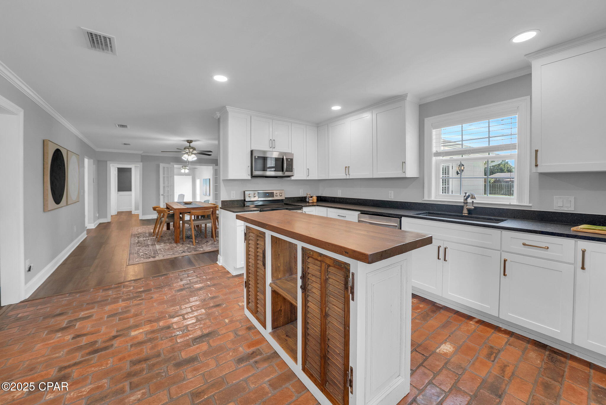 2207 W 33rd Street, Panama City, Florida image 11