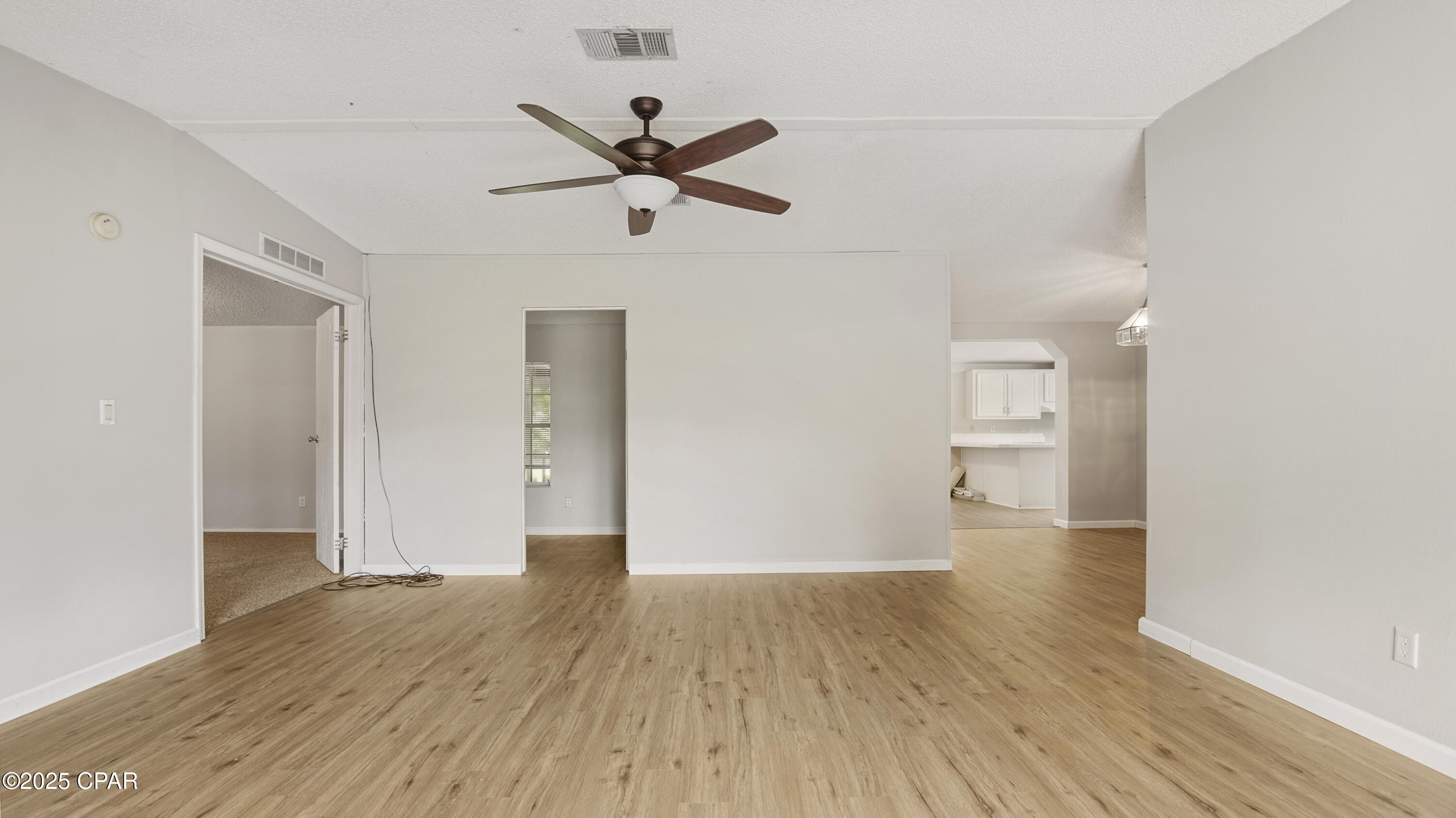 12434 Clear Creek Road, Youngstown, Florida image 10