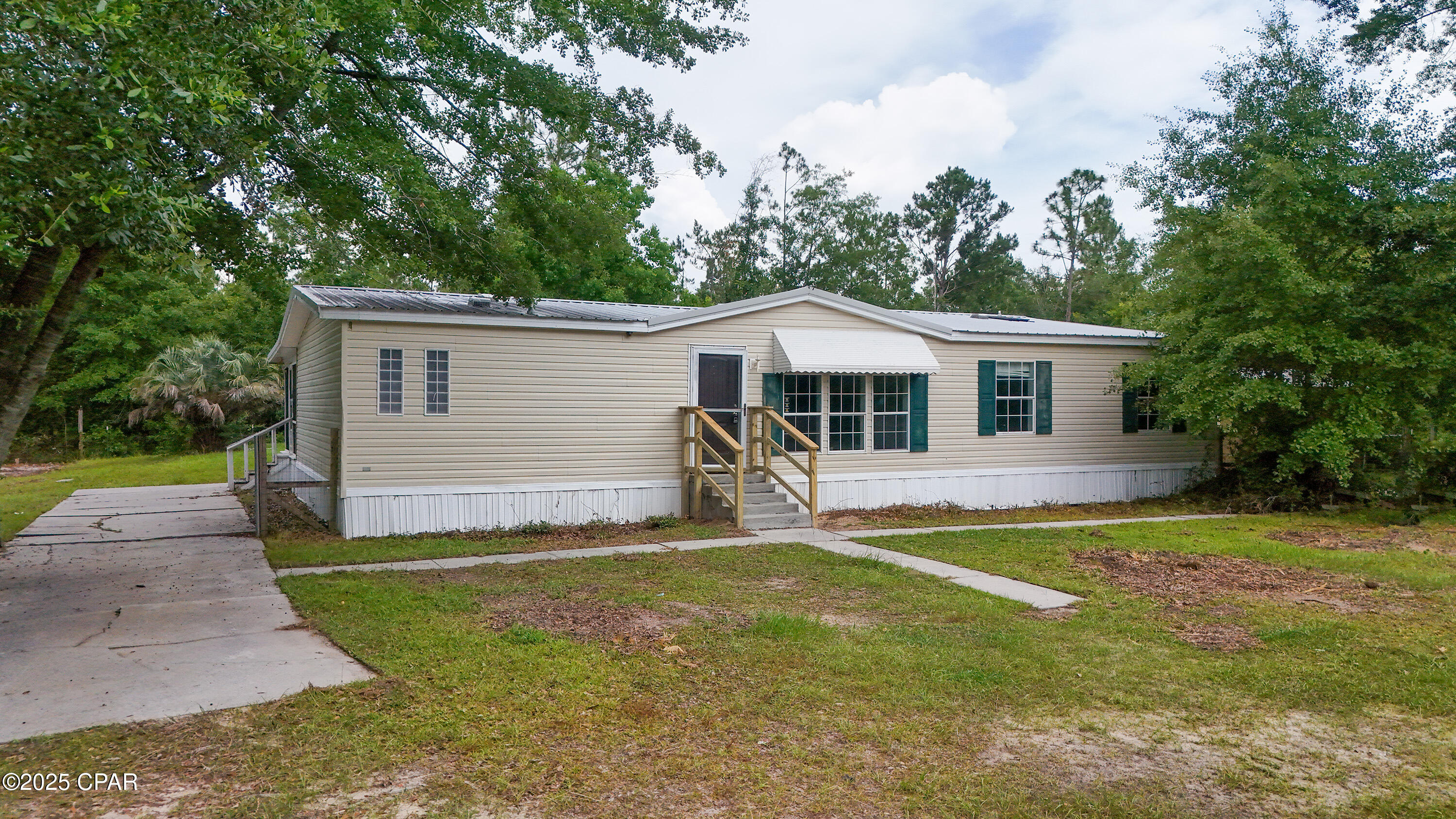 12434 Clear Creek Road, Youngstown, Florida image 2