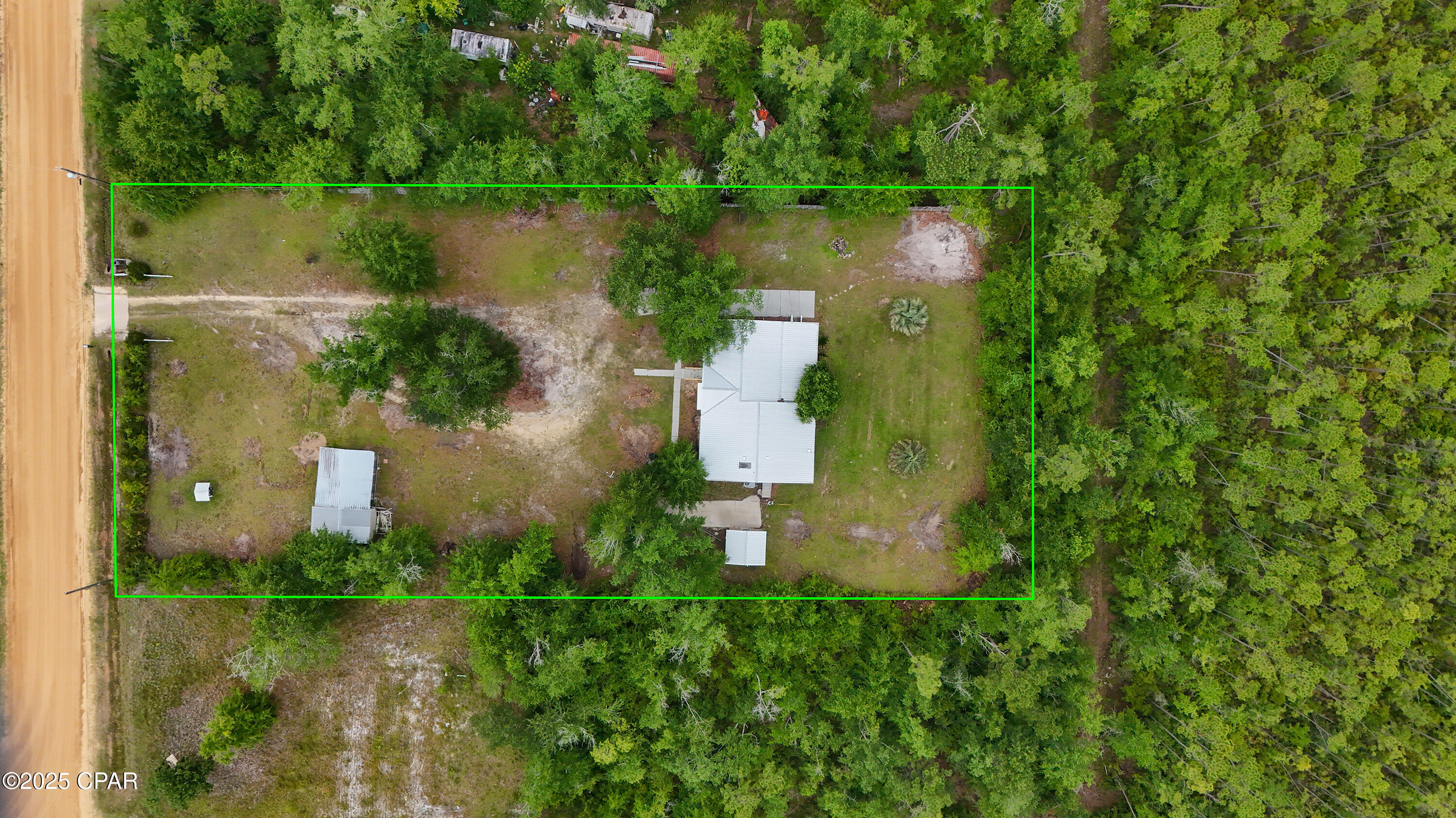 12434 Clear Creek Road, Youngstown, Florida image 3
