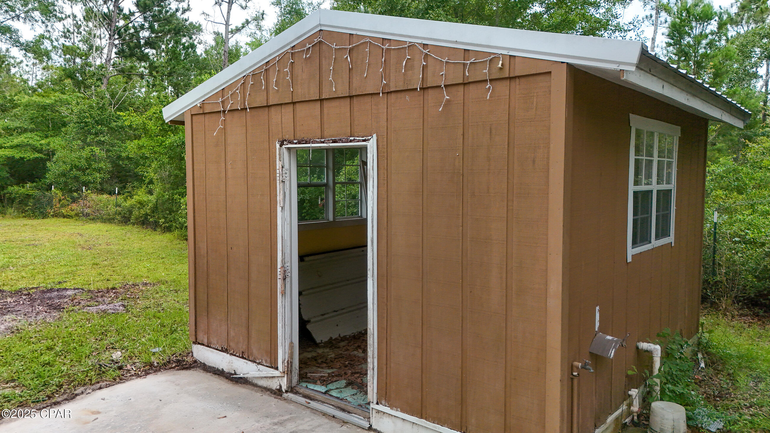 12434 Clear Creek Road, Youngstown, Florida image 6