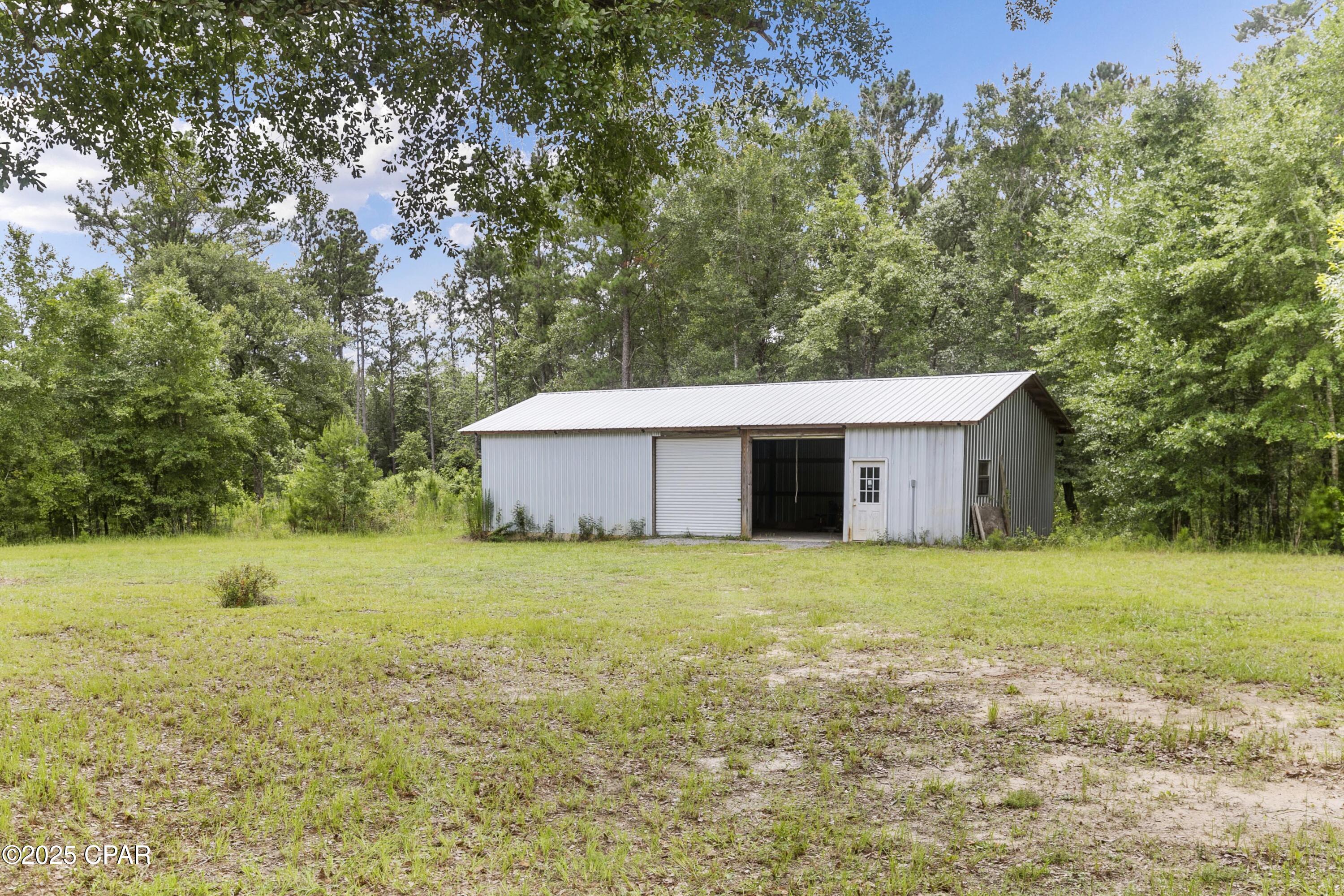 1653 Ledger Road, Chipley, Florida image 10