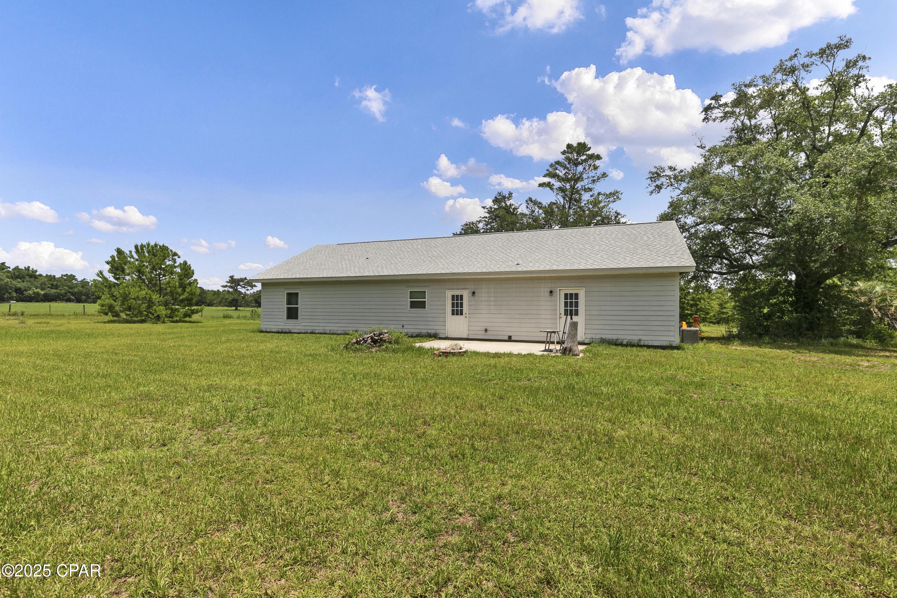 1653 Ledger Road, Chipley, Florida image 15