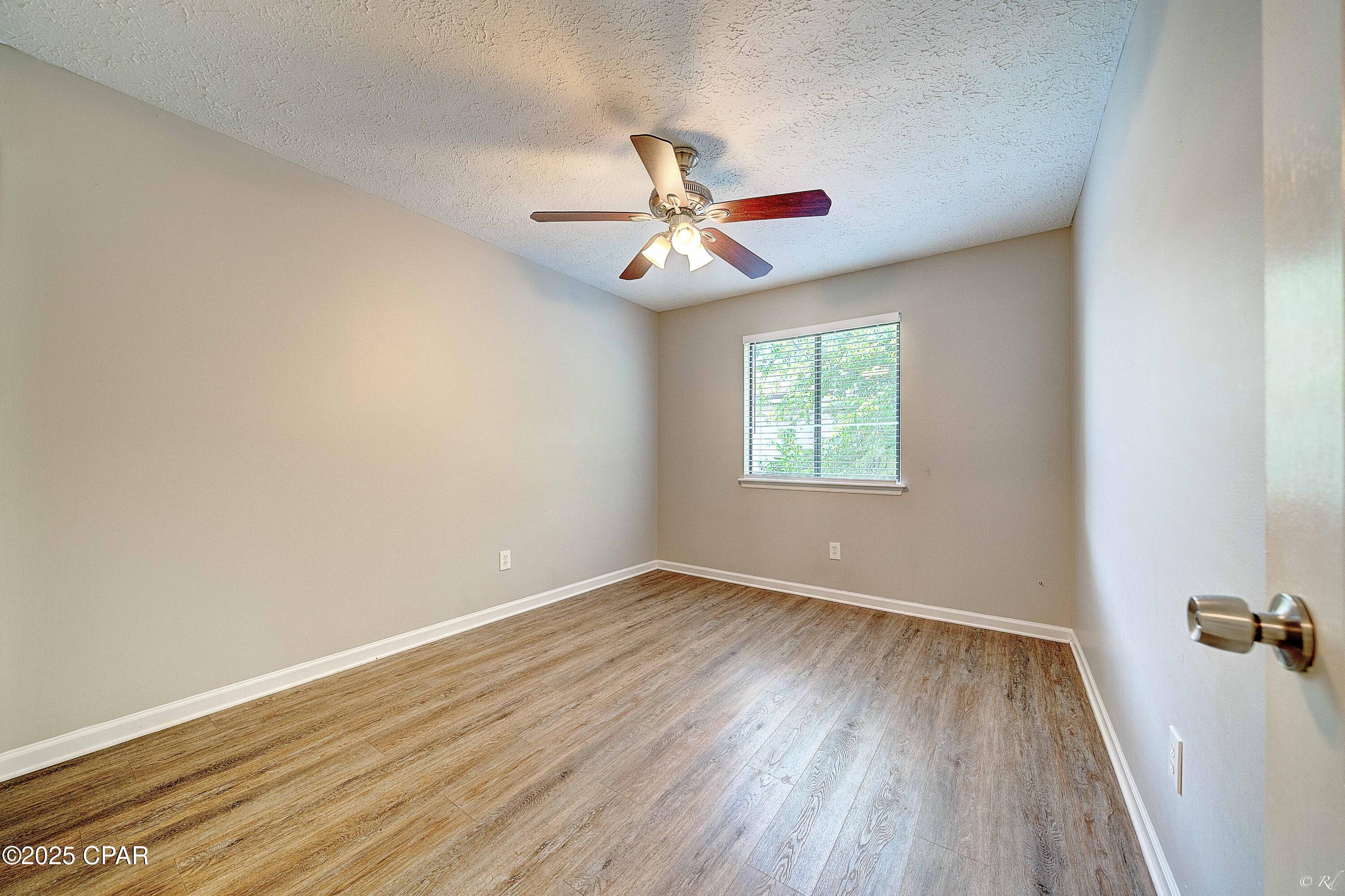 Image 18 For 815 Premier Drive