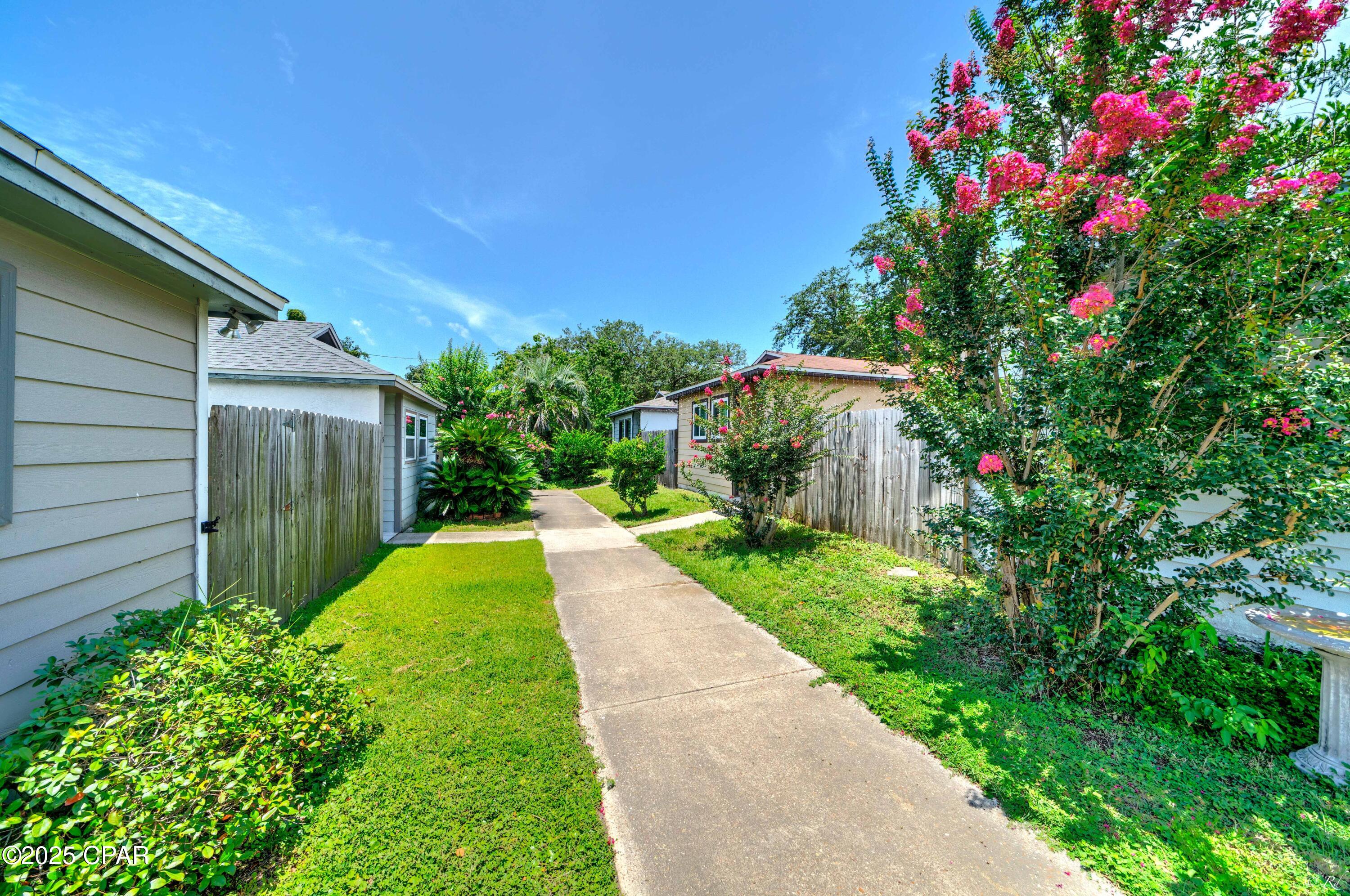 Image 5 For 815 Premier Drive