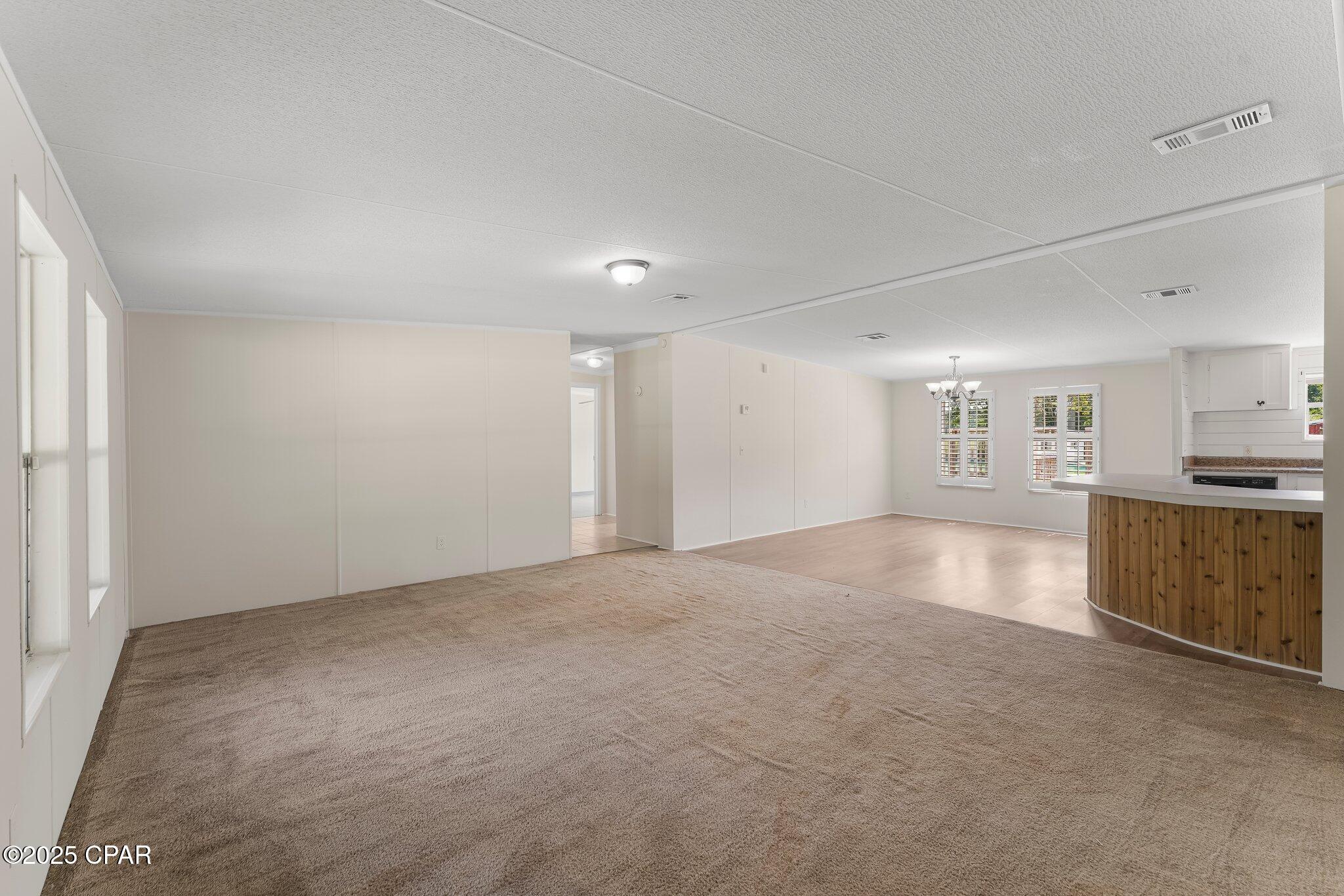 1550 Jarous Road, Cottondale, Florida image 5