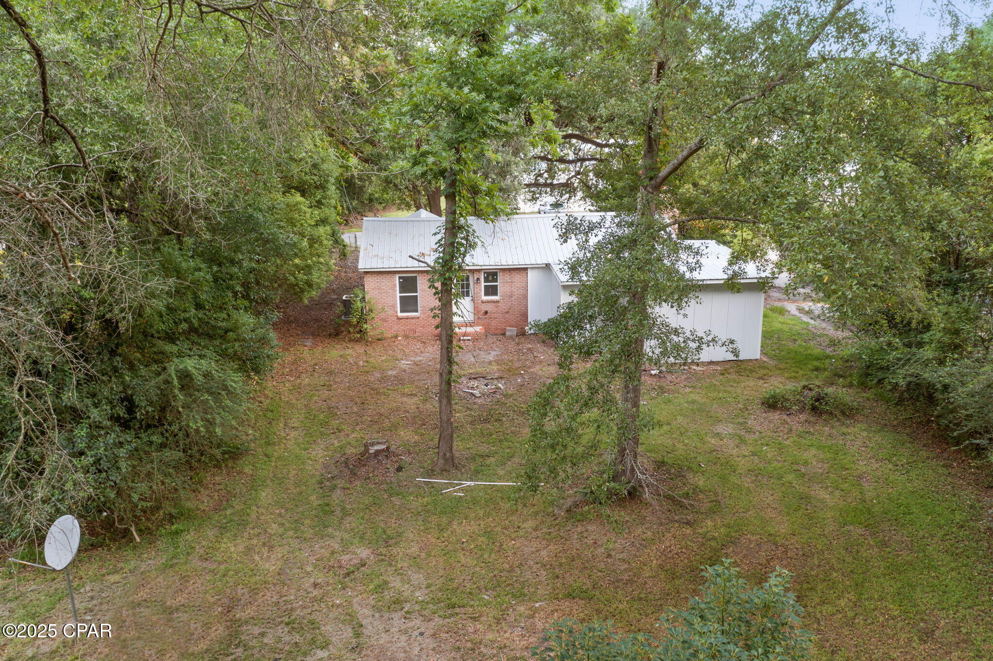 Image 21 For 1001 White Avenue