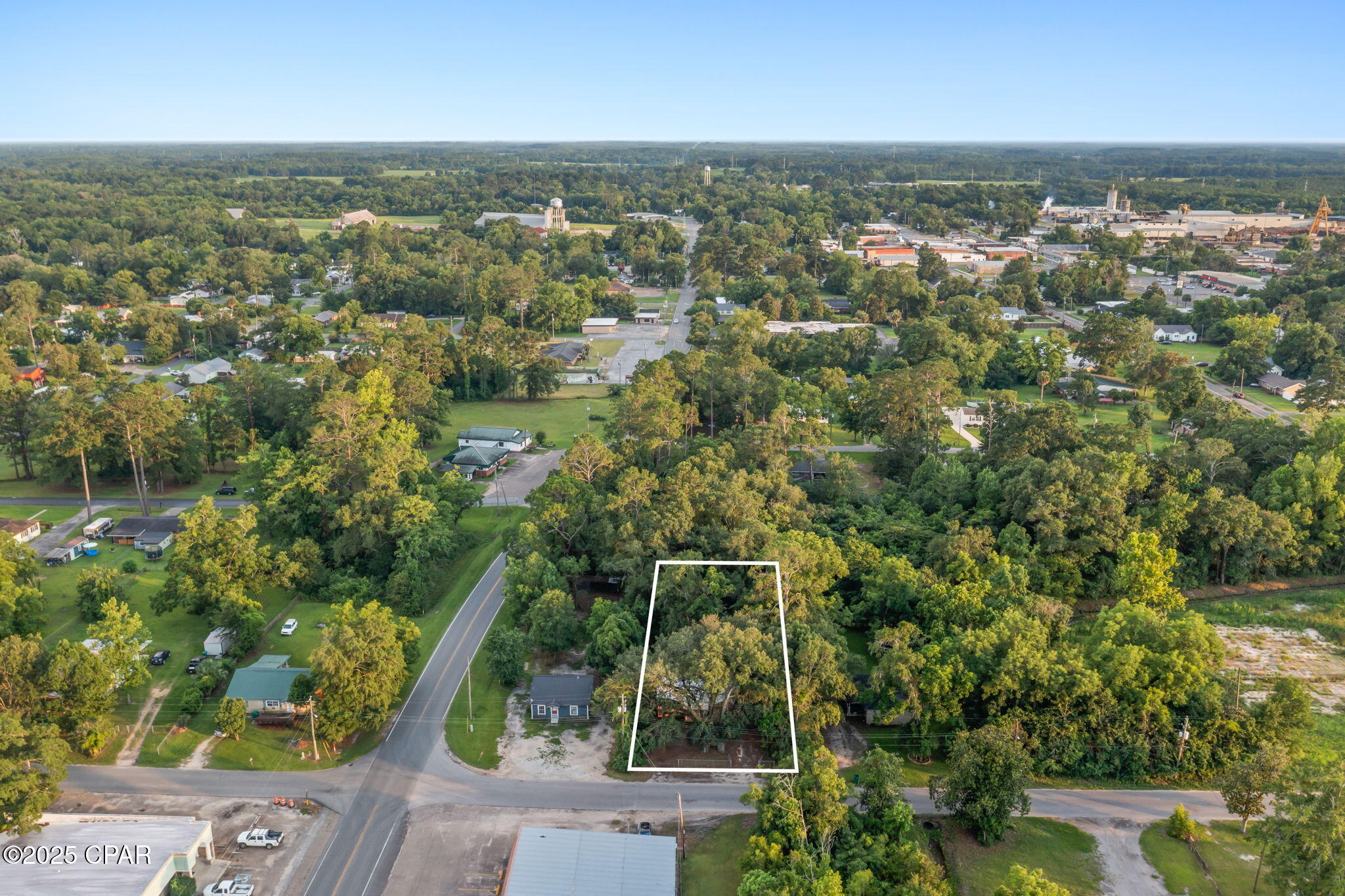 1001 White Avenue, Graceville, Florida image 26