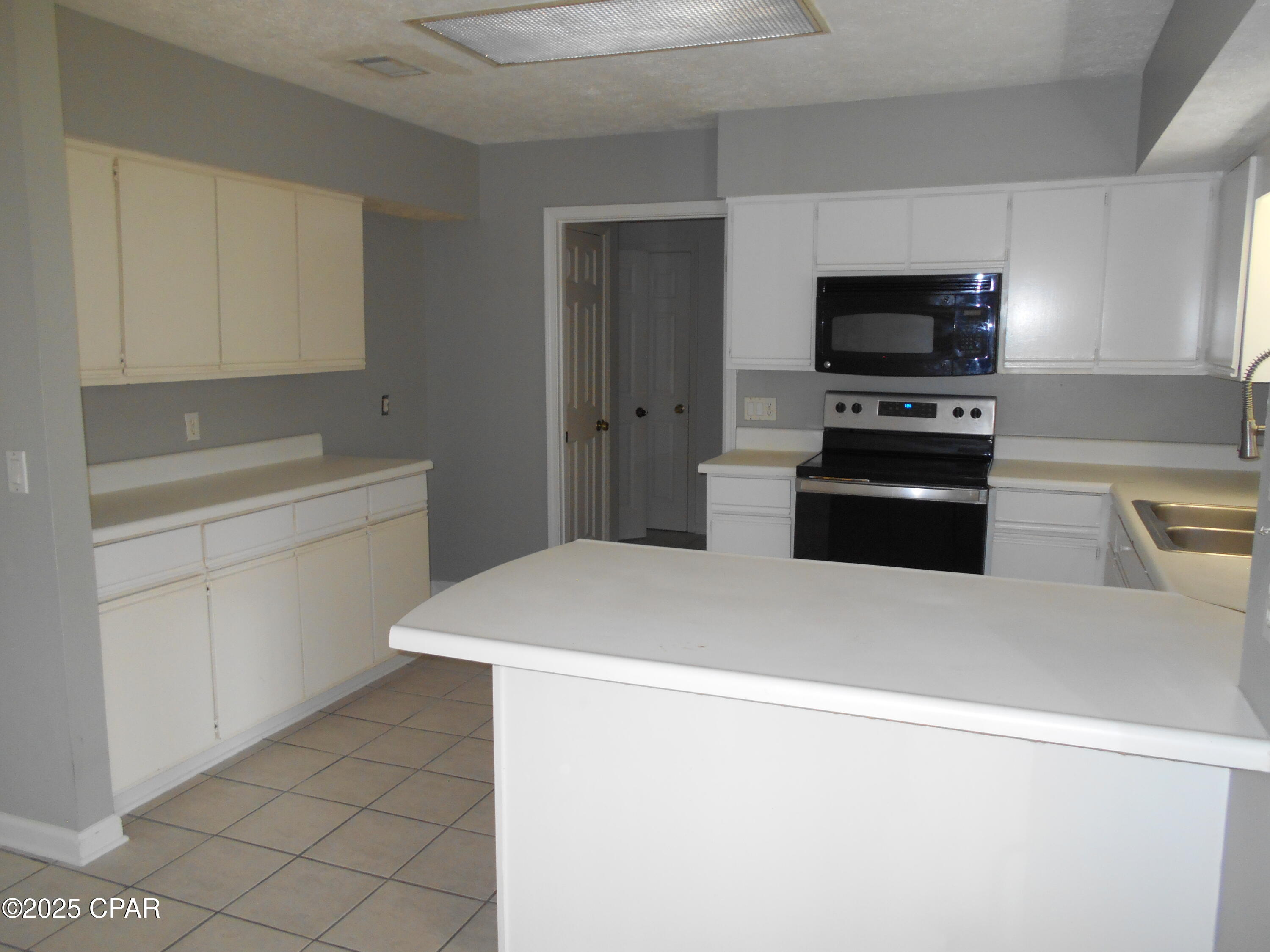 104 Country Place, Panama City, Florida image 5