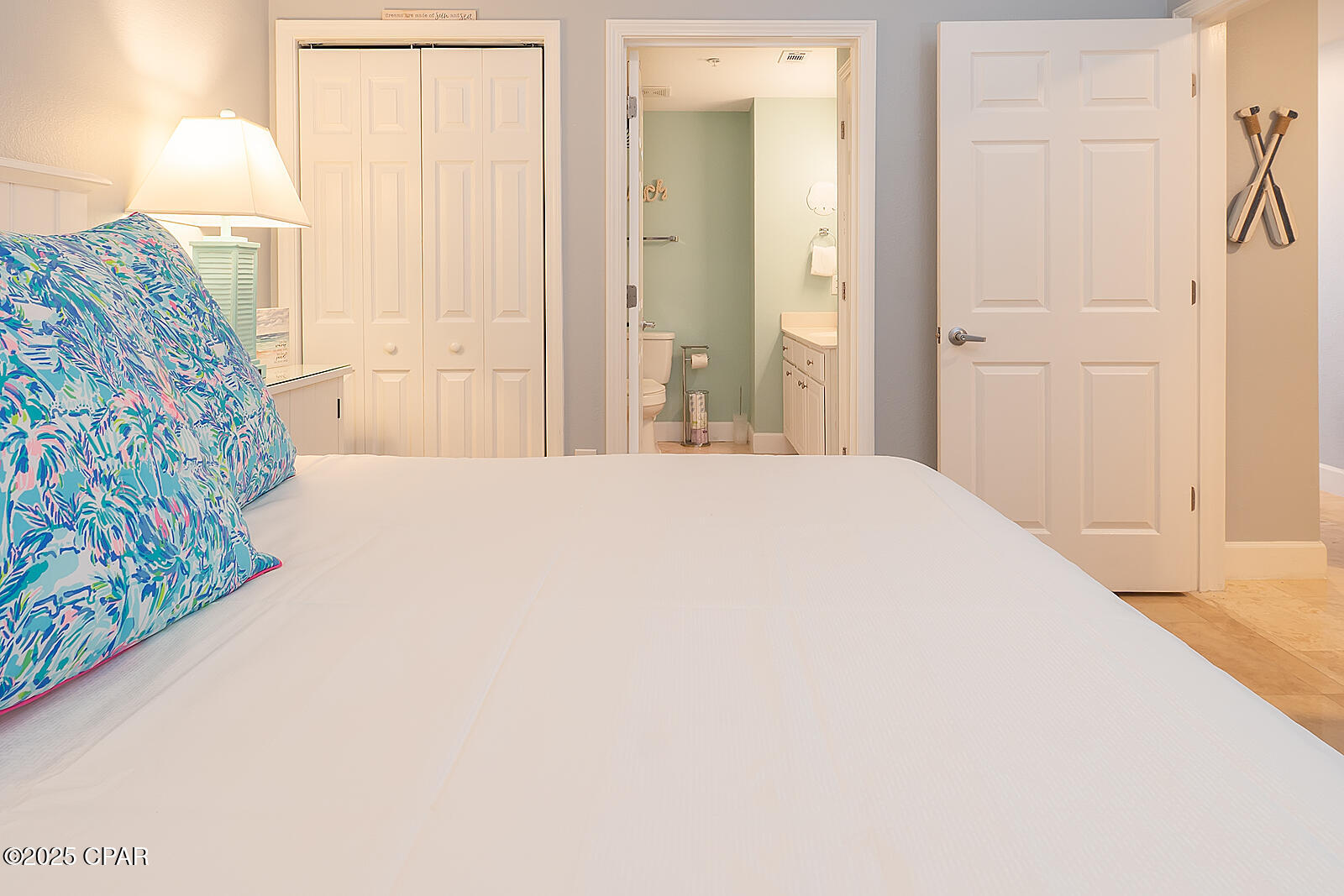 Listing photo id 20 for 16819 Front Beach Road 3016