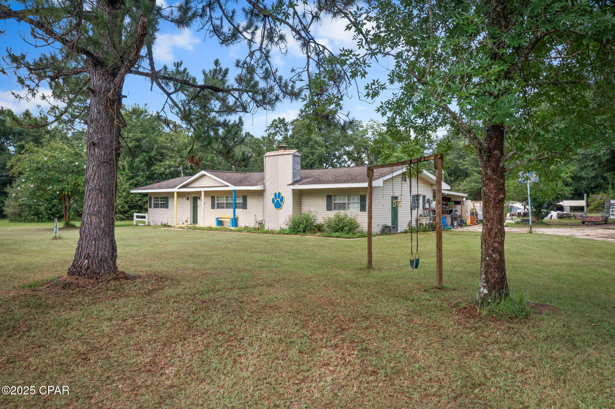 Image 1 For 777 West Boulevard