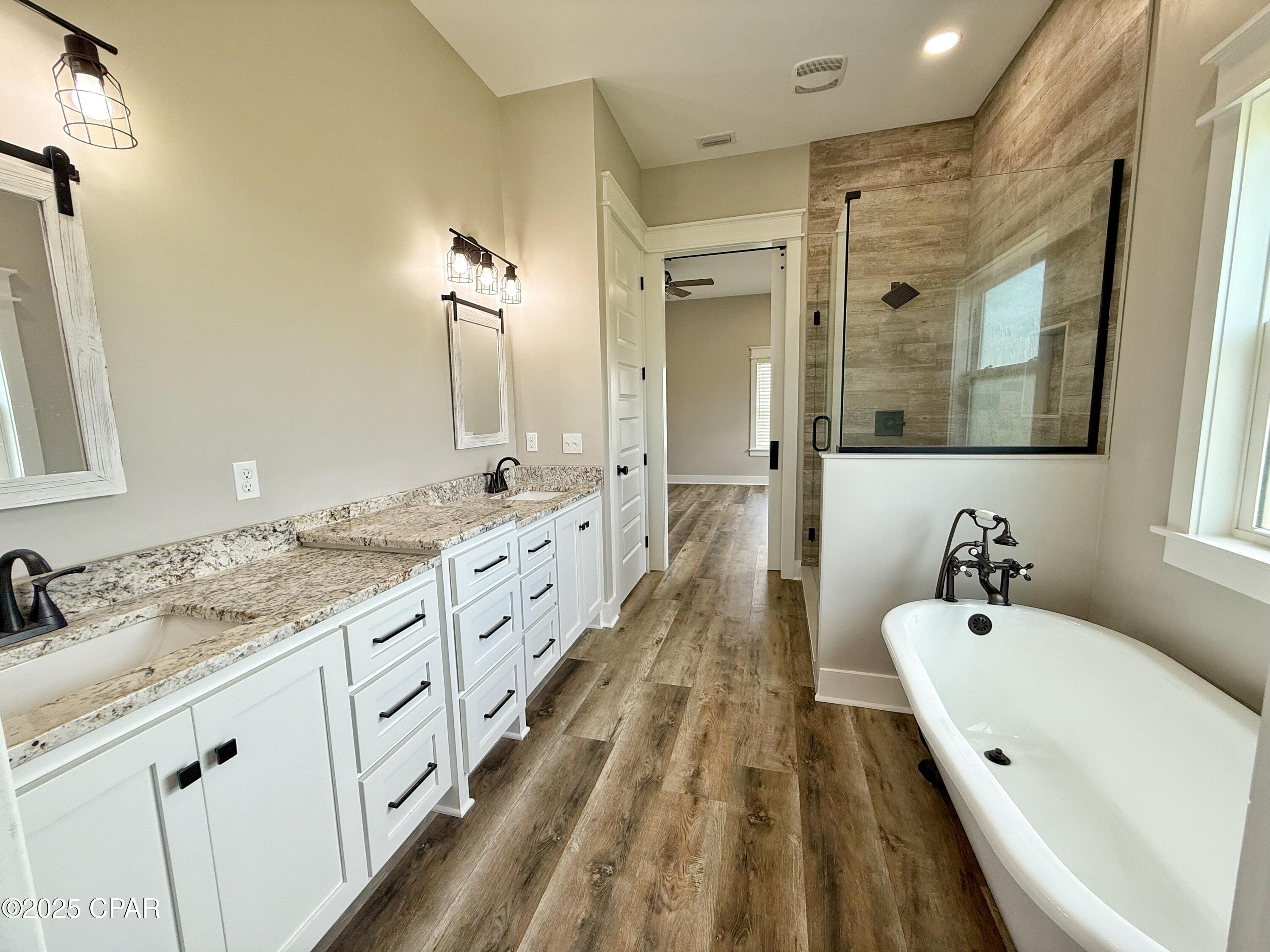 3391 Grey Oak Way, Marianna, Florida image 21