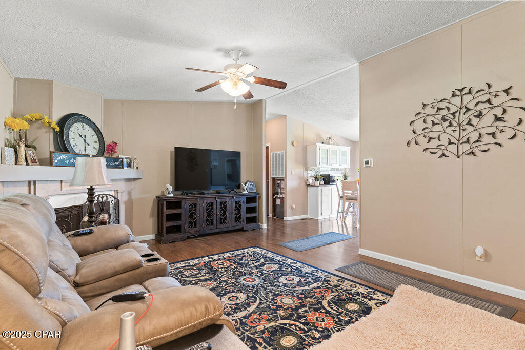 1525 Pioneer Road, Chipley, Florida image 15