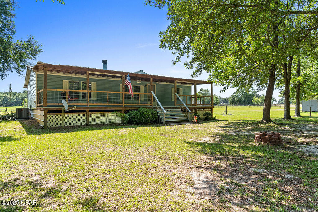 1525 Pioneer Road, Chipley, Florida image 5