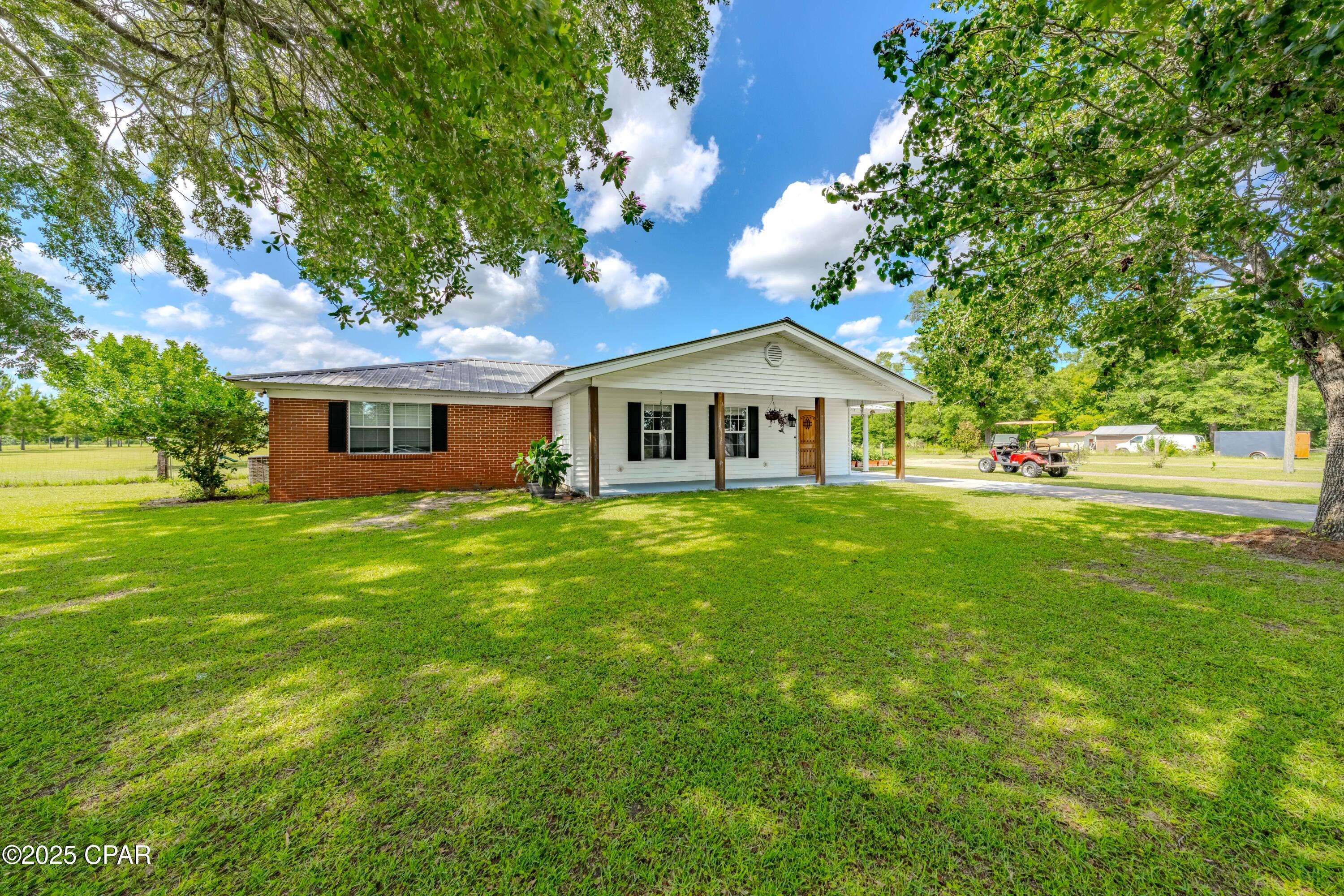 6454 Hartsfield Road, Greenwood, Florida image 2