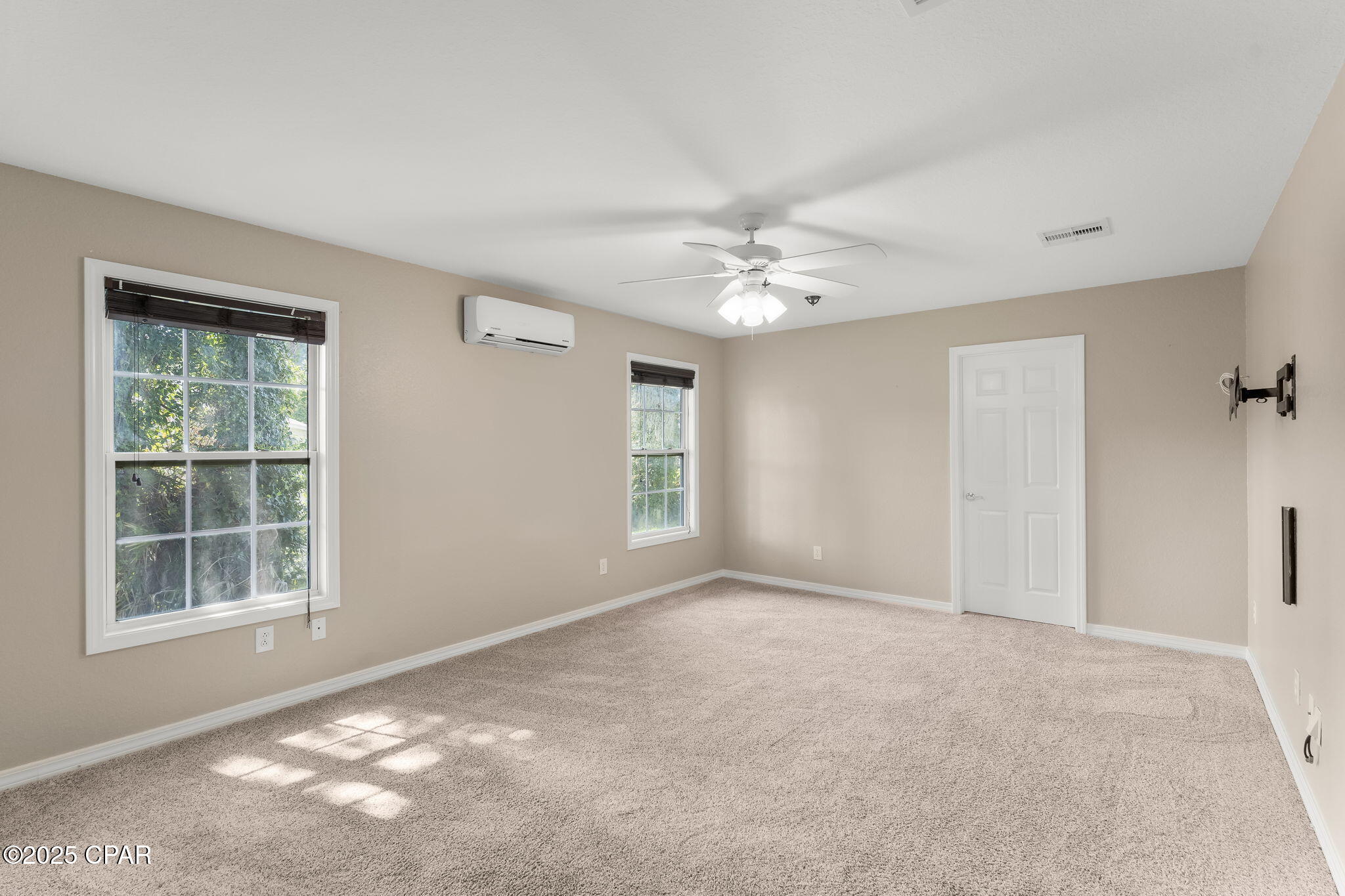 Image 20 For 108 Kensington Circle