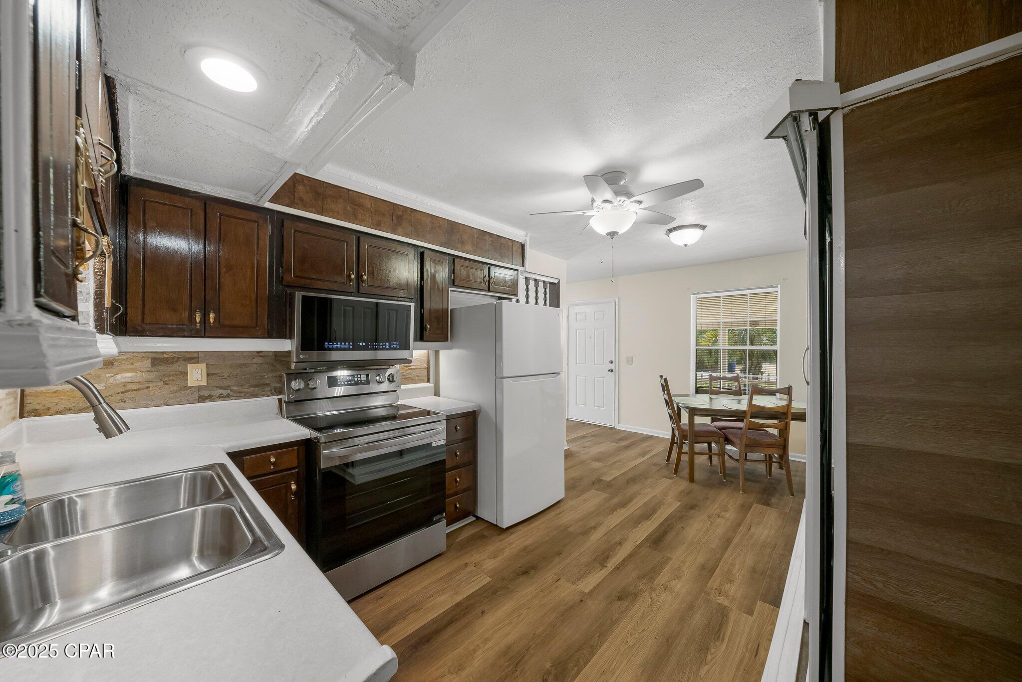 2205 Forest Avenue, Panama City, Florida image 3