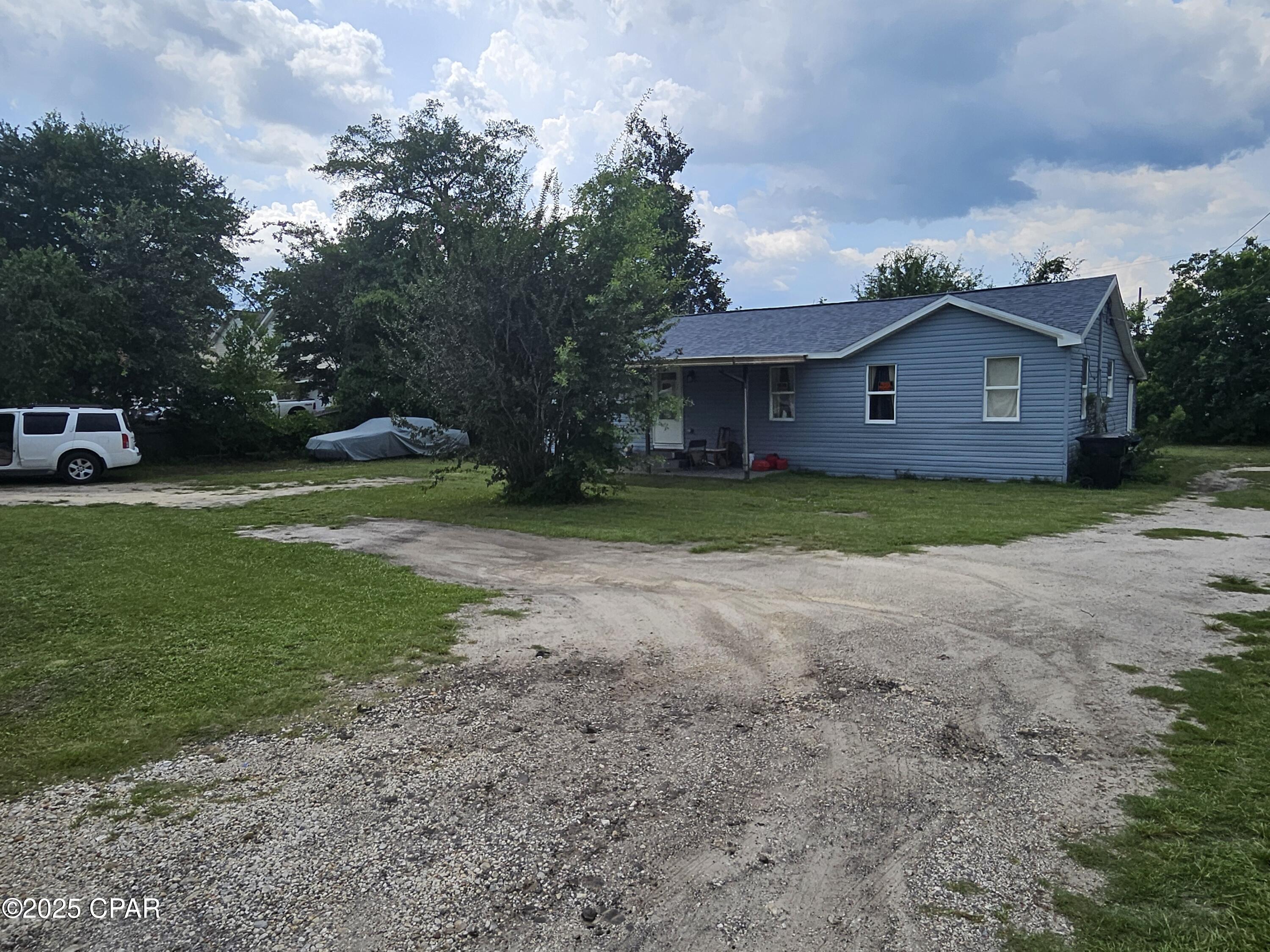 Image 2 For 5205 11 Street