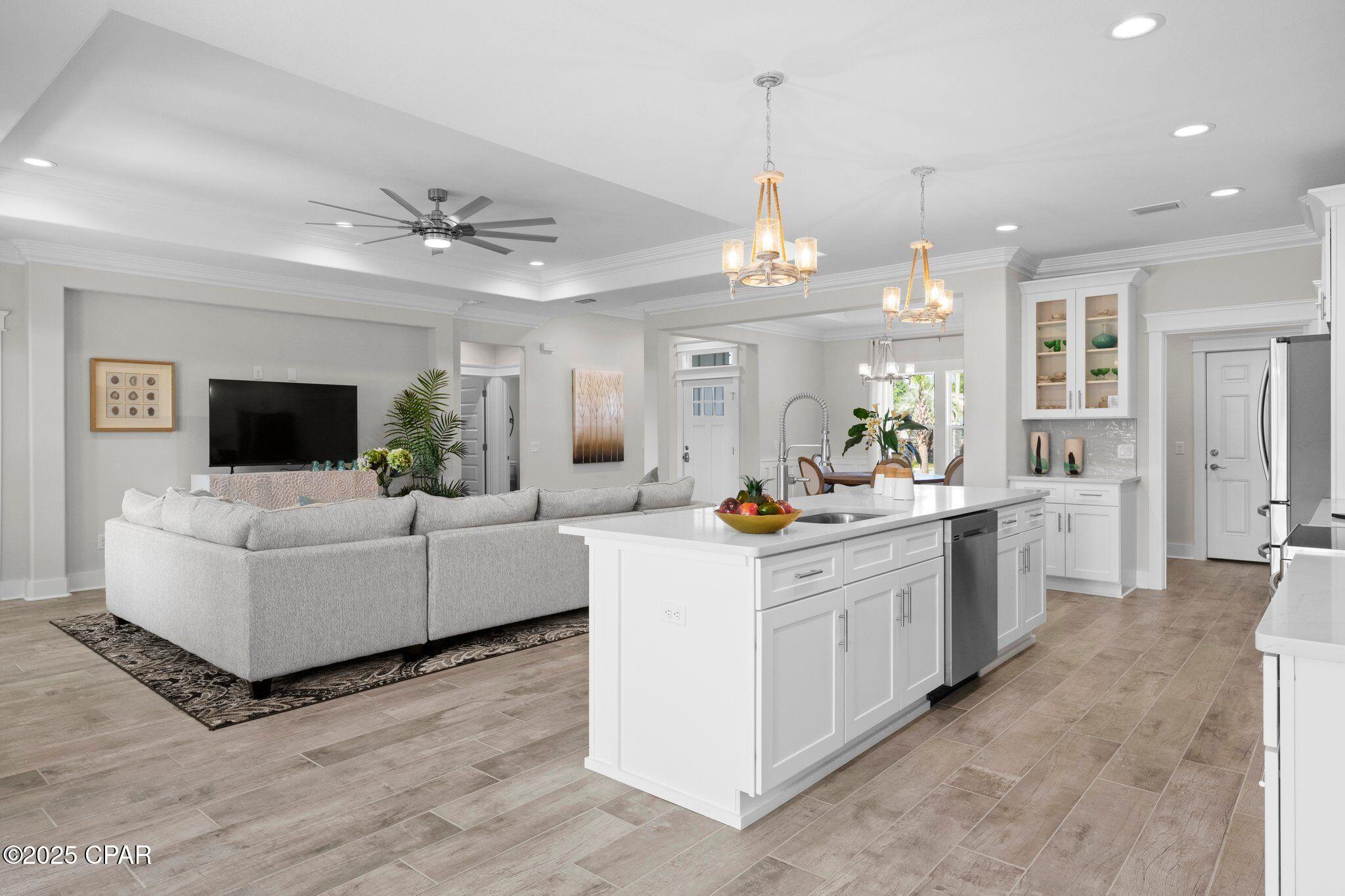 253 N Wells Street, Panama City Beach, Florida image 7