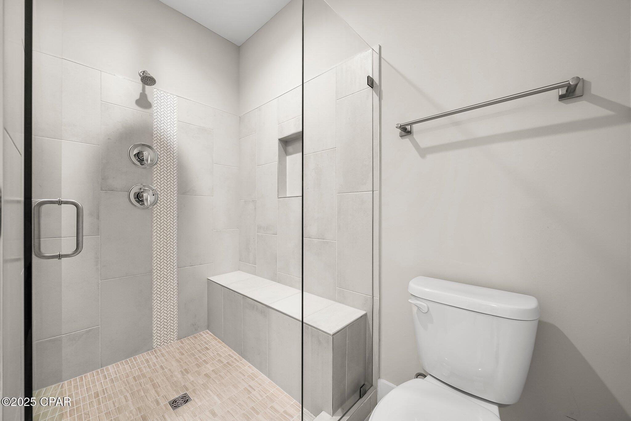 2711 Lagoon Manor Drive, Panama City, Florida image 32