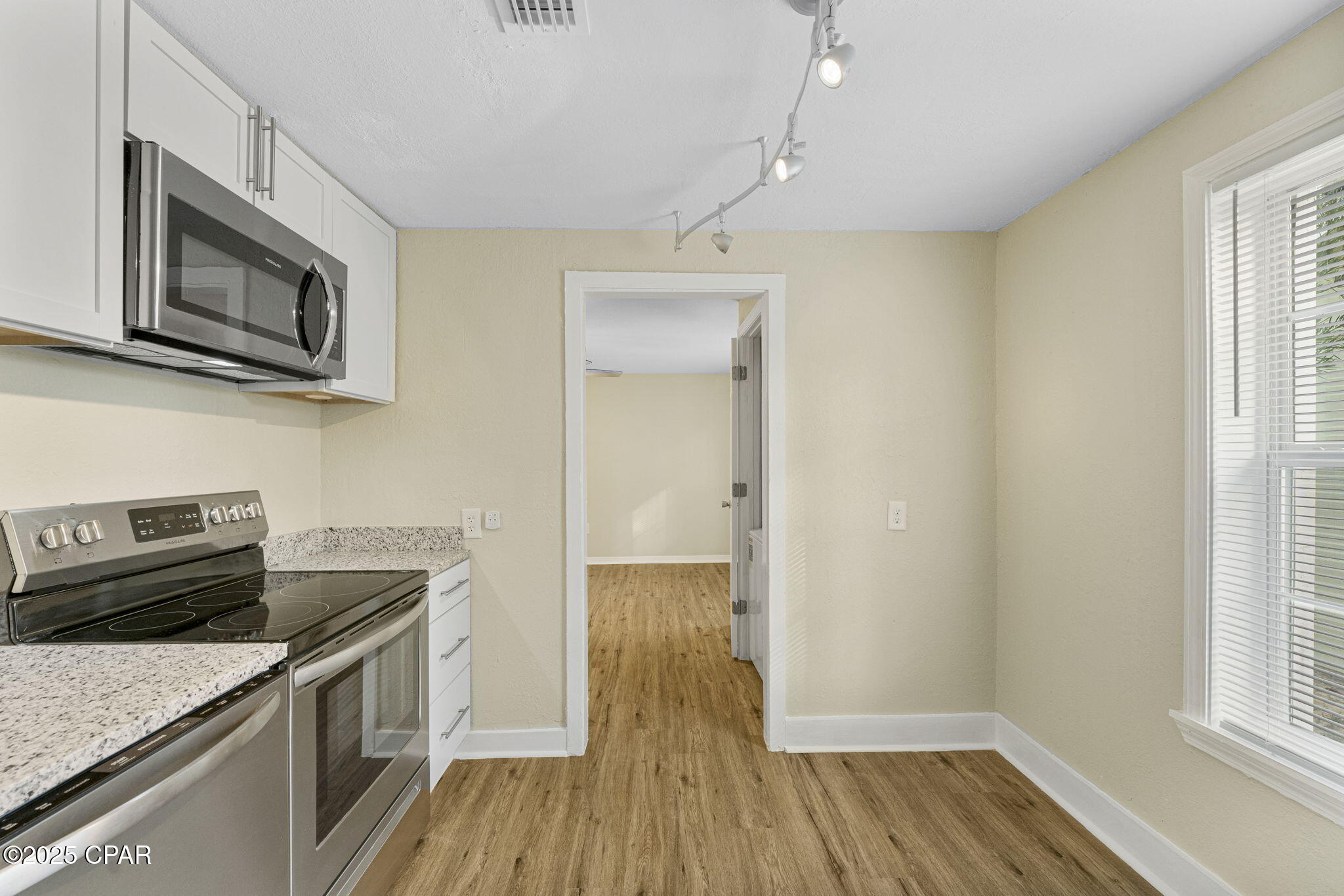 Image 19 For 1020 14th Street