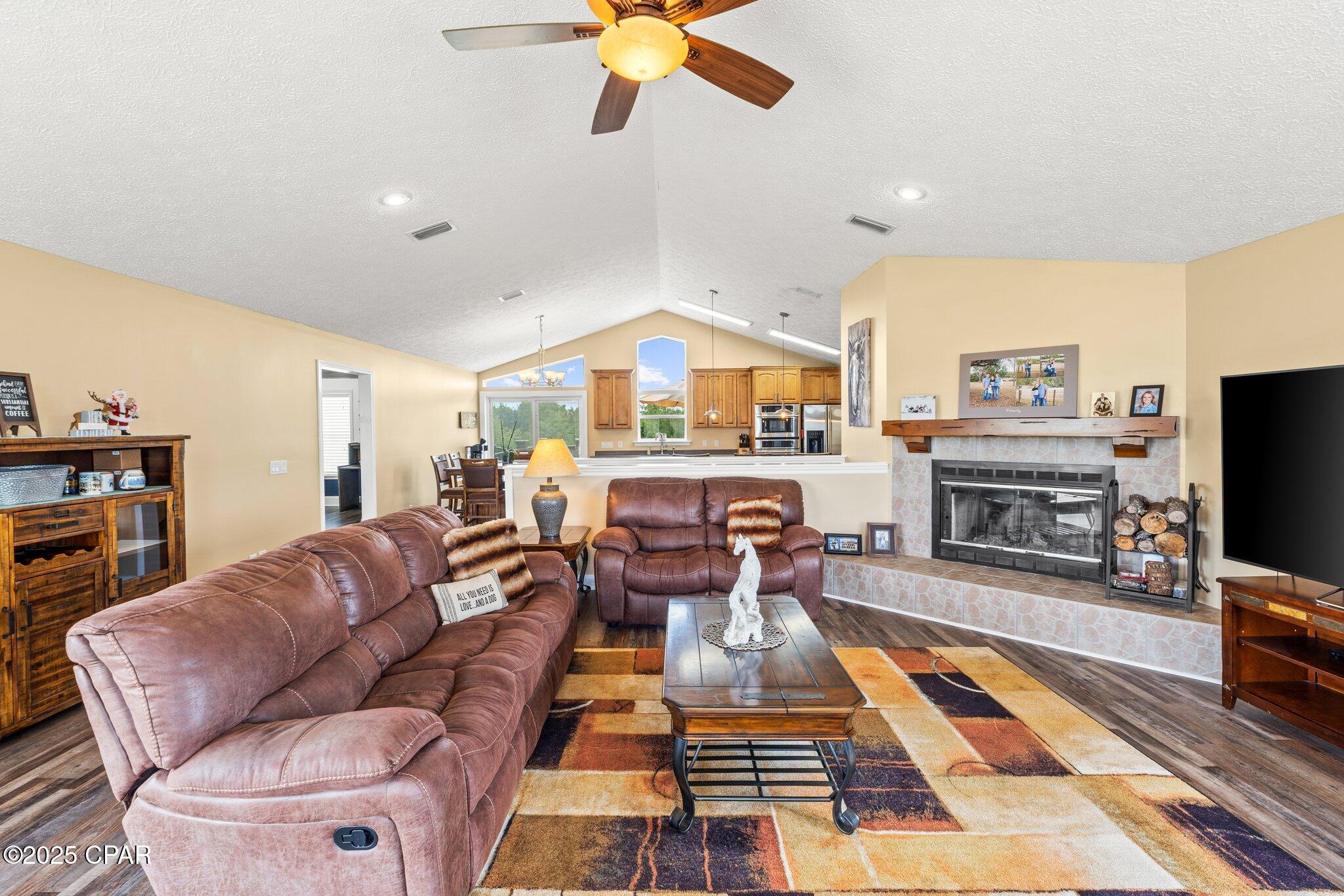 9325 Silver Lake Road, Fountain, Florida image 24