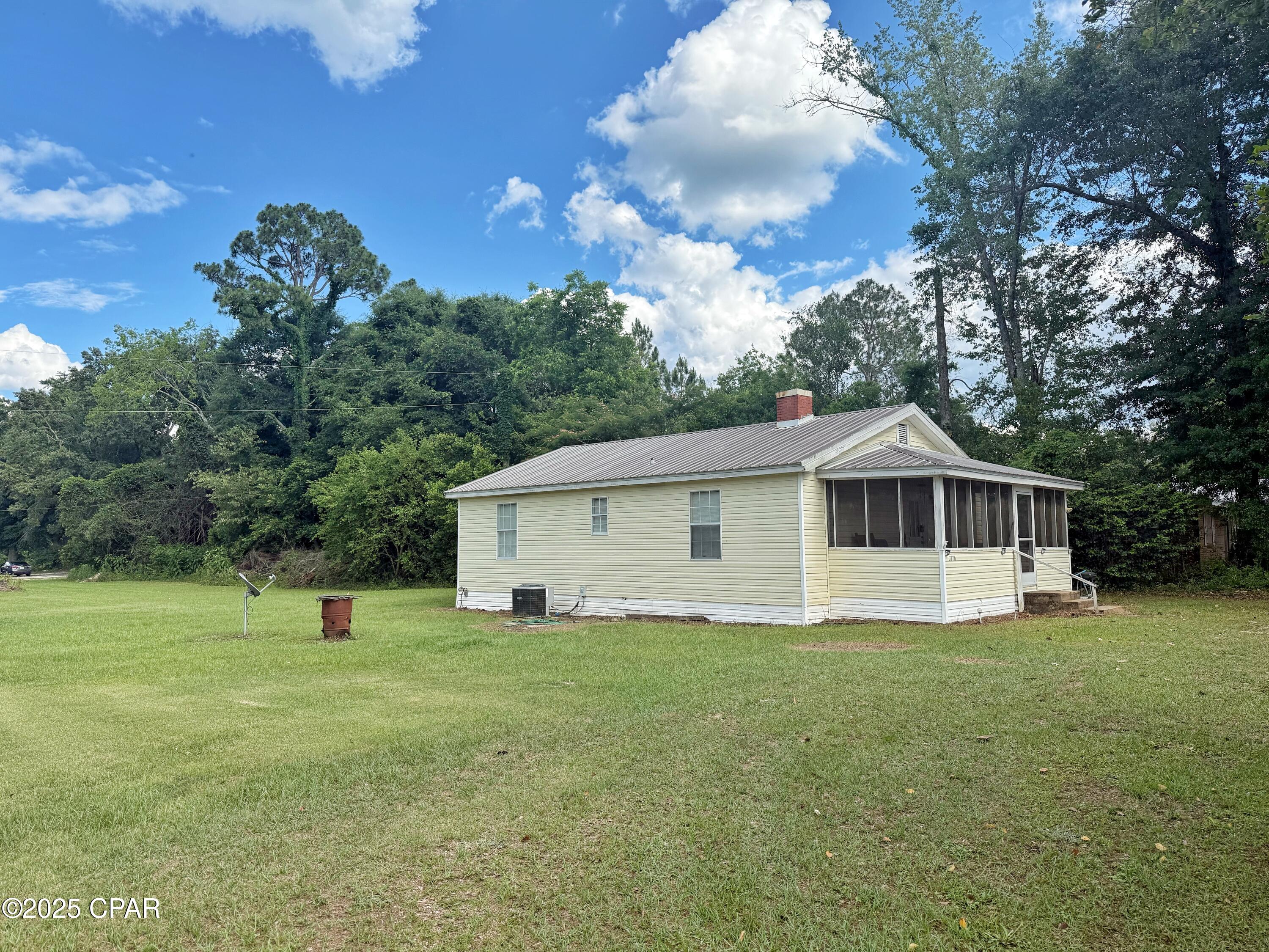 5165 Dominello Lane, Marianna, Florida image 4