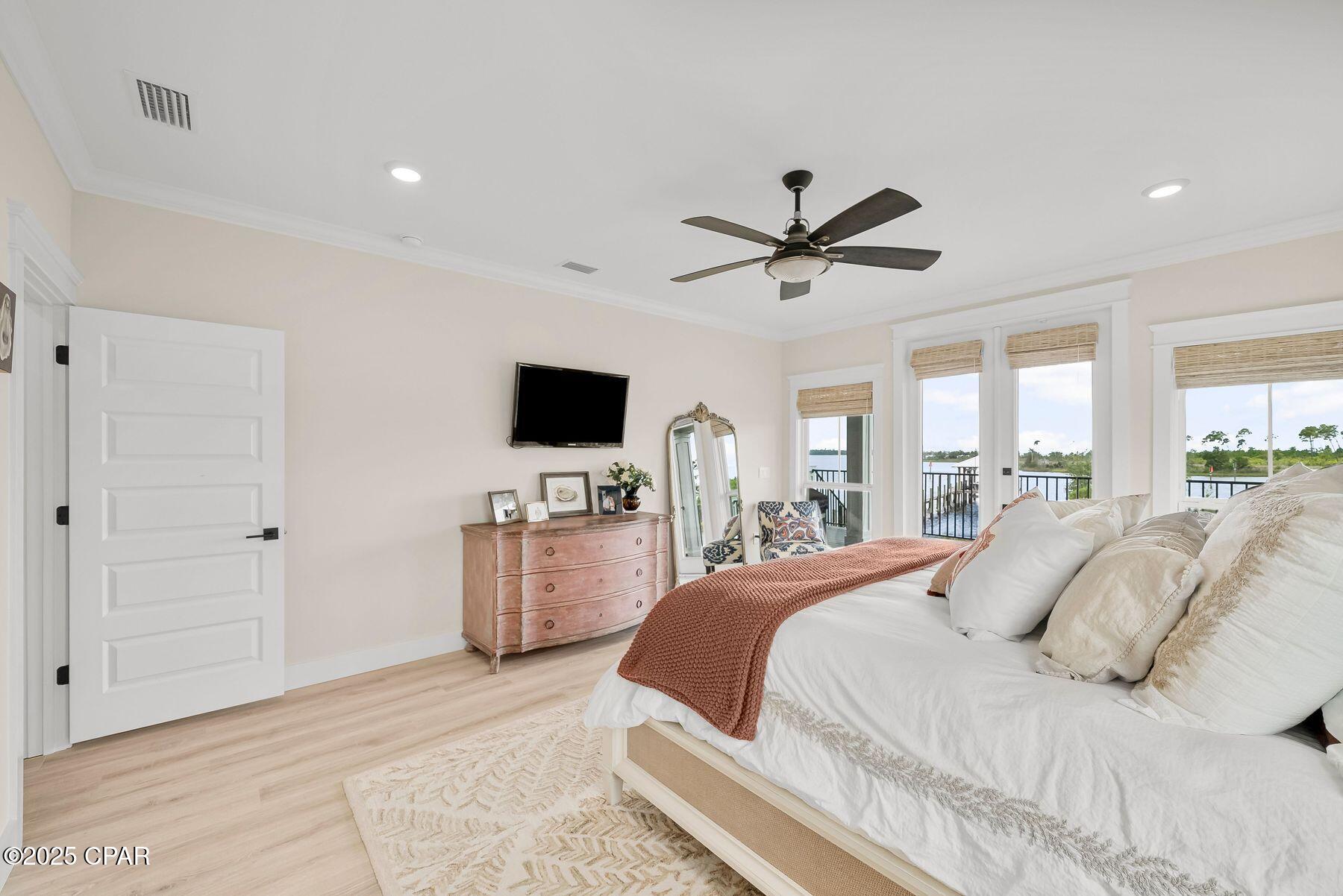 389 Confidence Way, Southport, Florida image 22